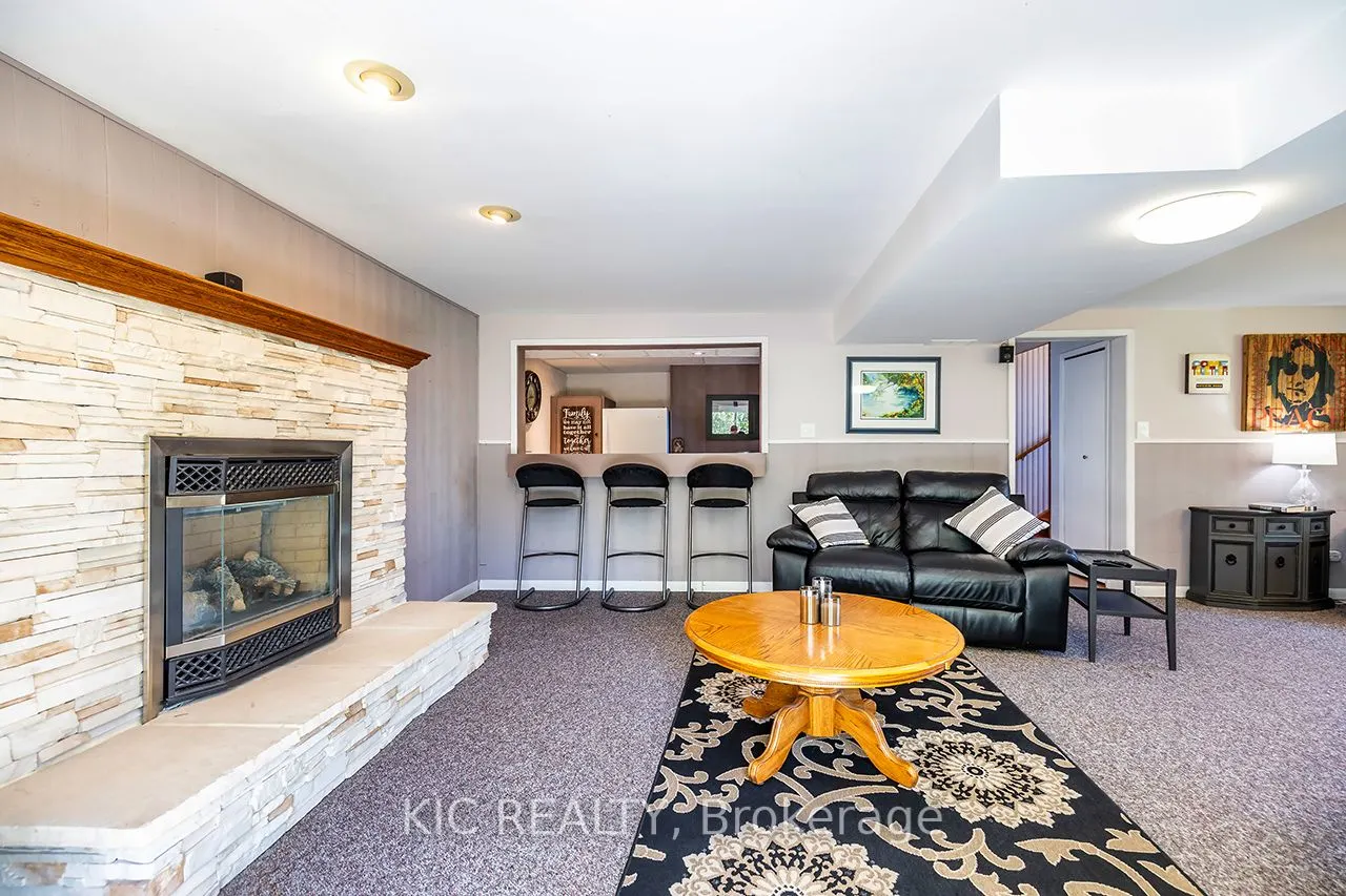 812 Frank Hill Road