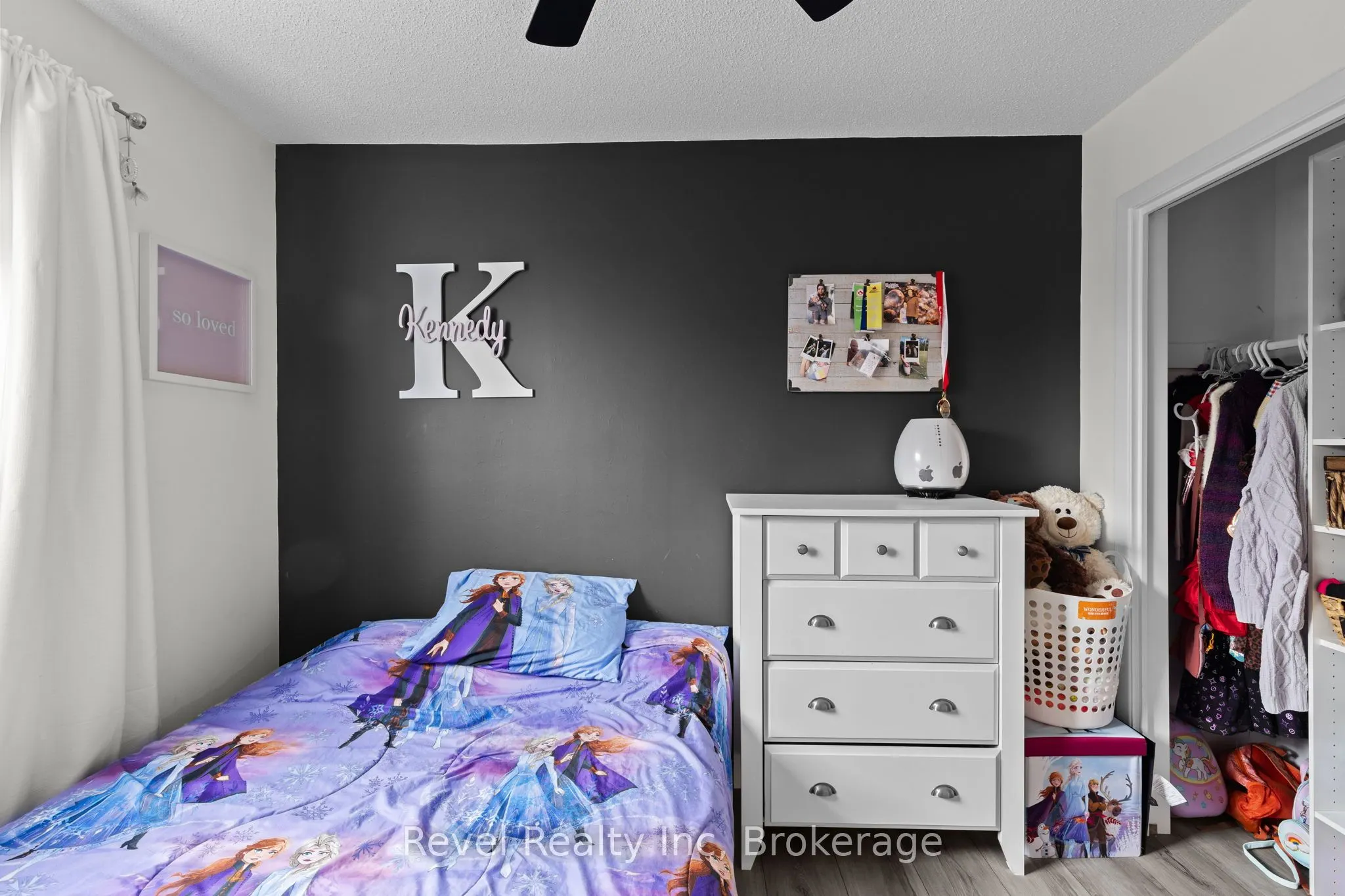 35 Macklaim Drive