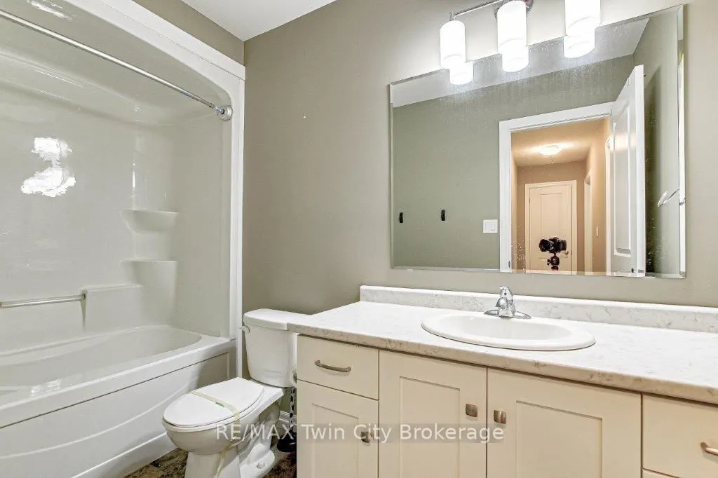 343 Huron Street, #20
