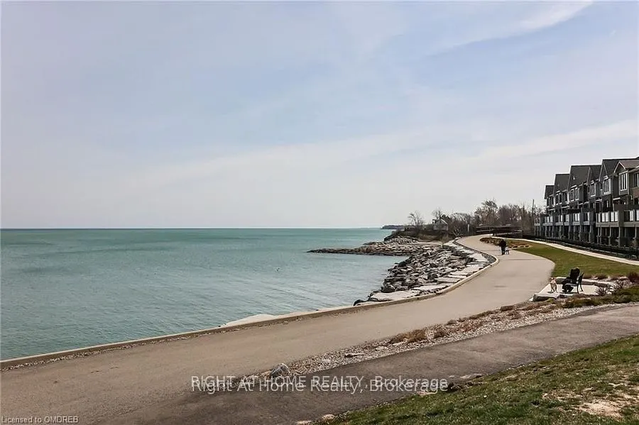 385 Winston Road, #804