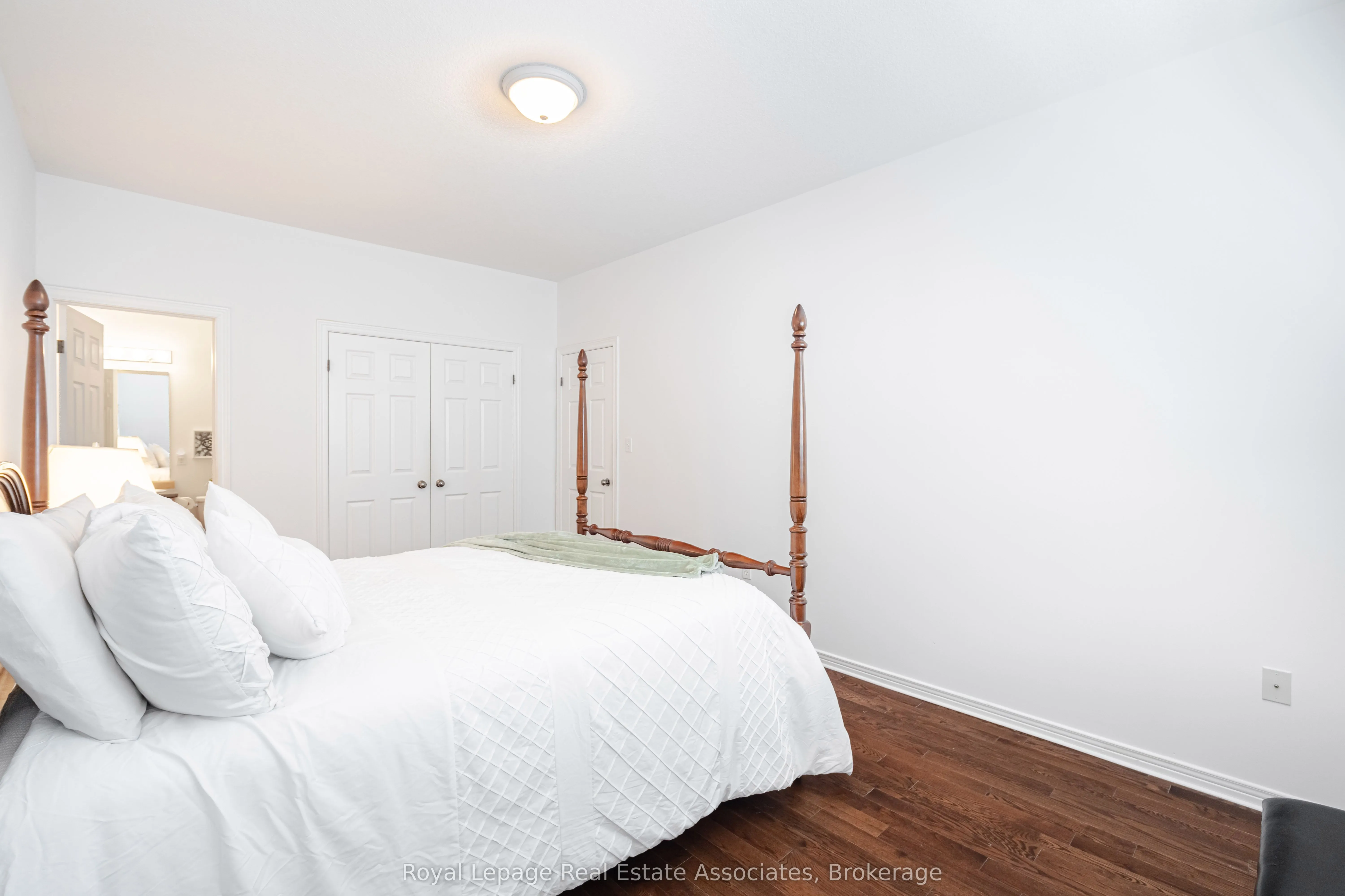 10 Cornflower Crescent