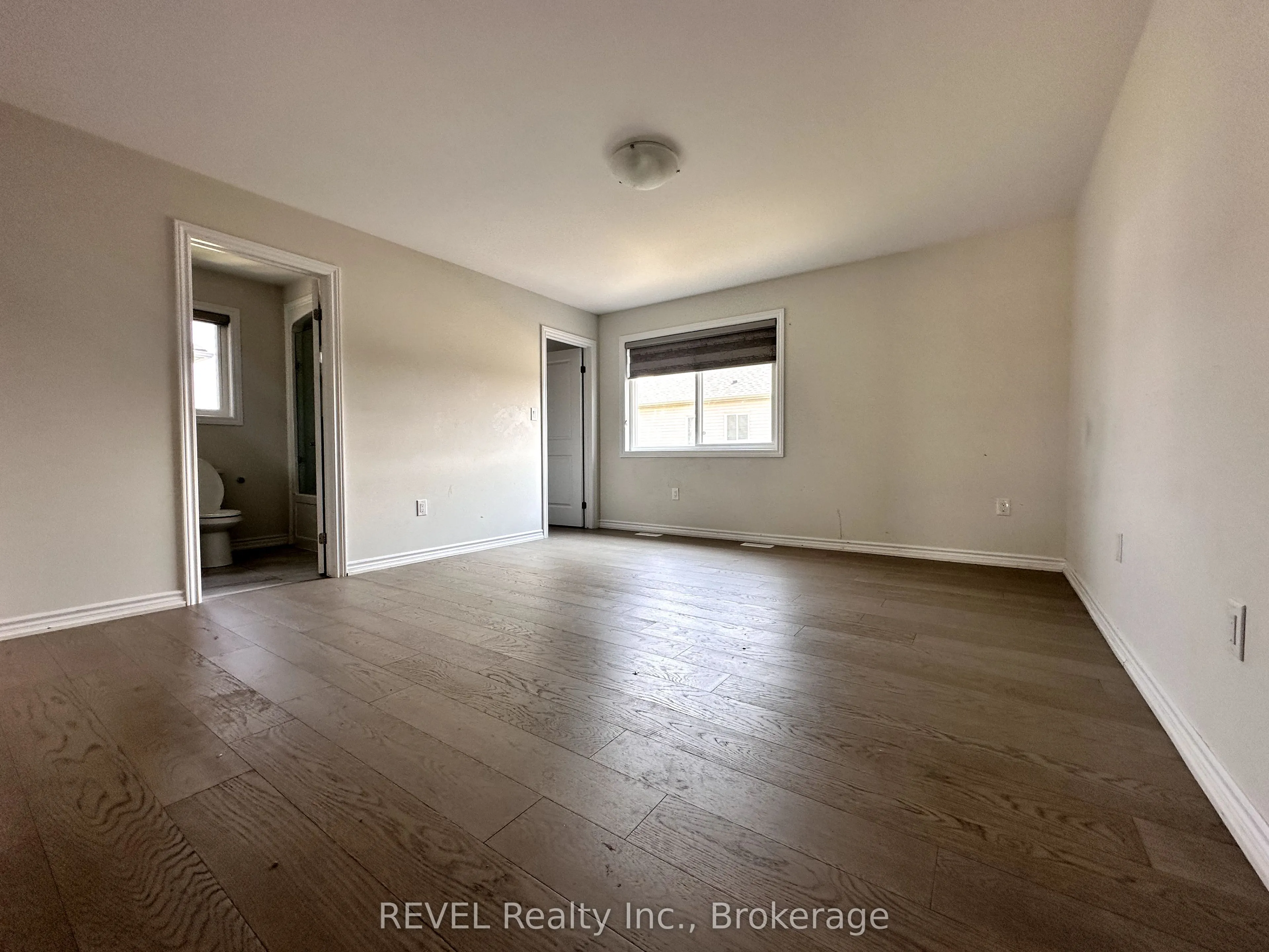 186 Mccabe Avenue