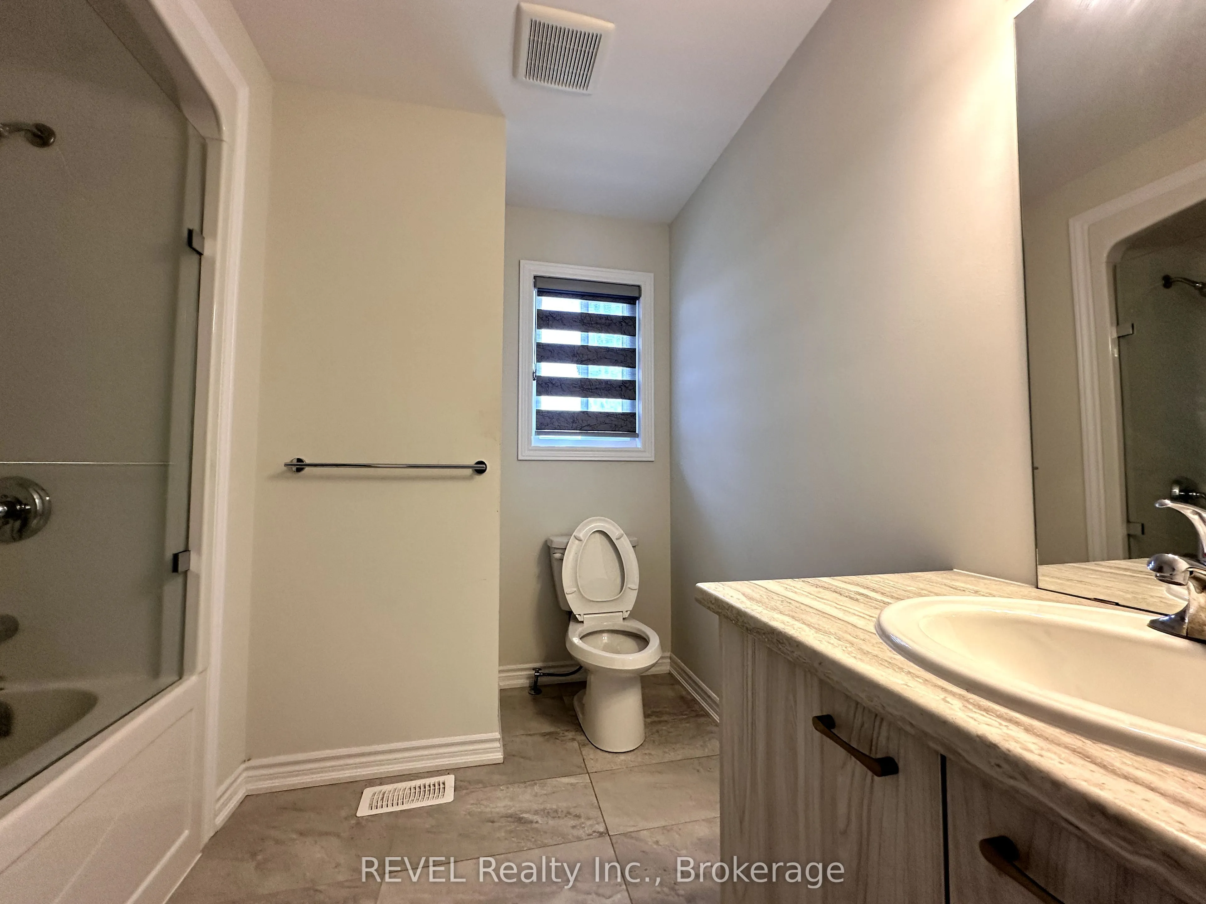 186 Mccabe Avenue