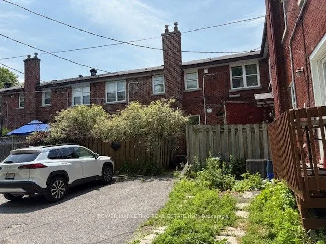 1047 Hollington Street