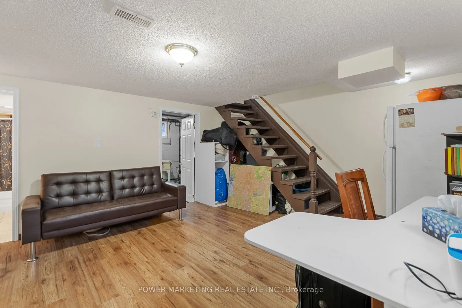 1047 Hollington Street
