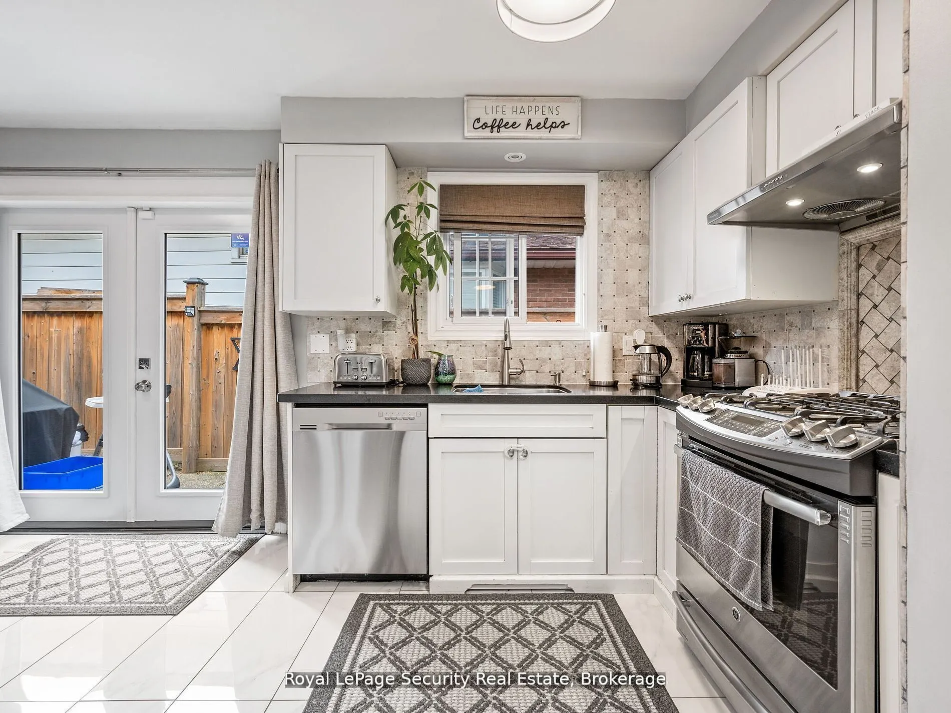 2 Maitland Avenue