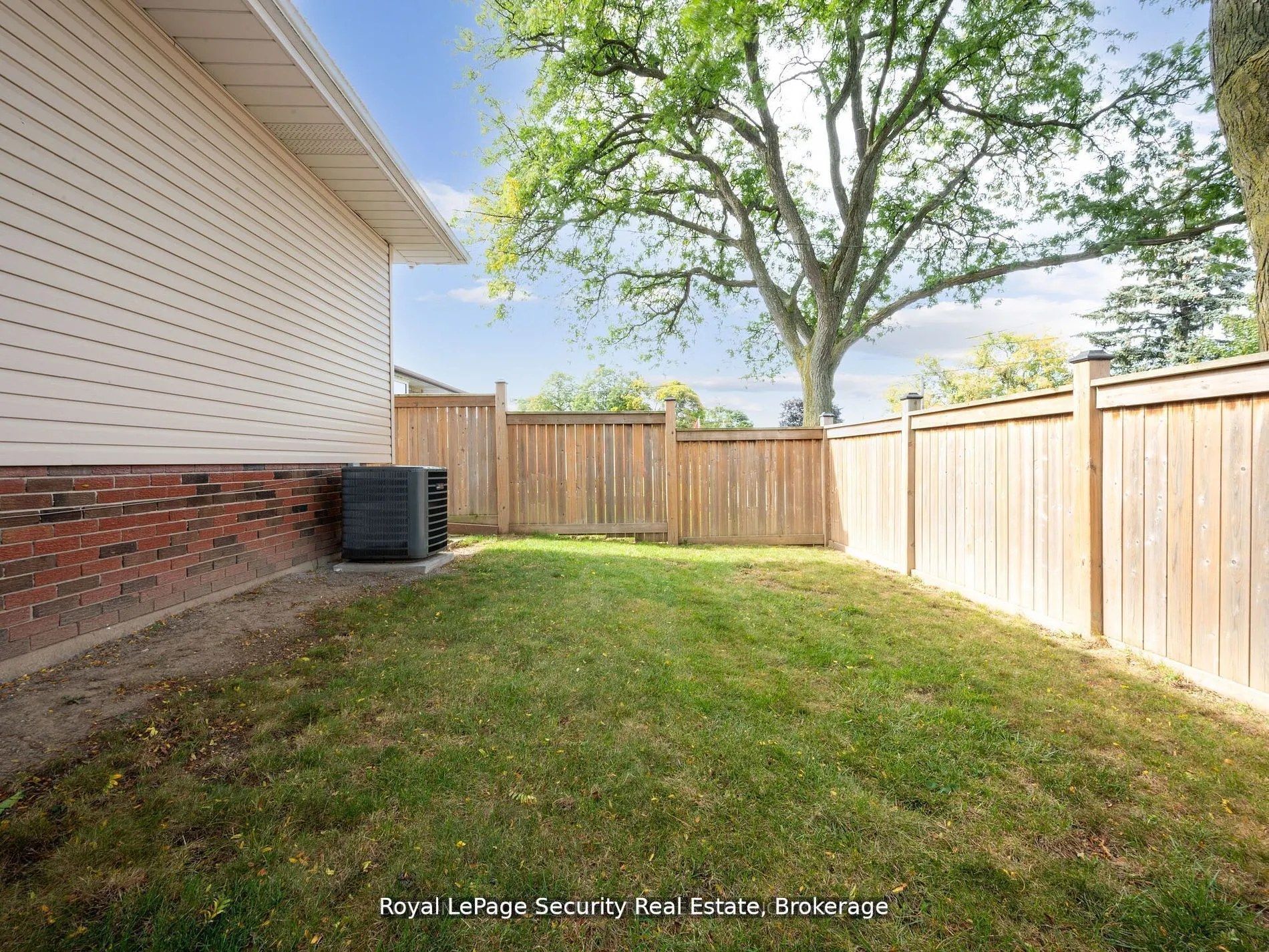 2 Maitland Avenue