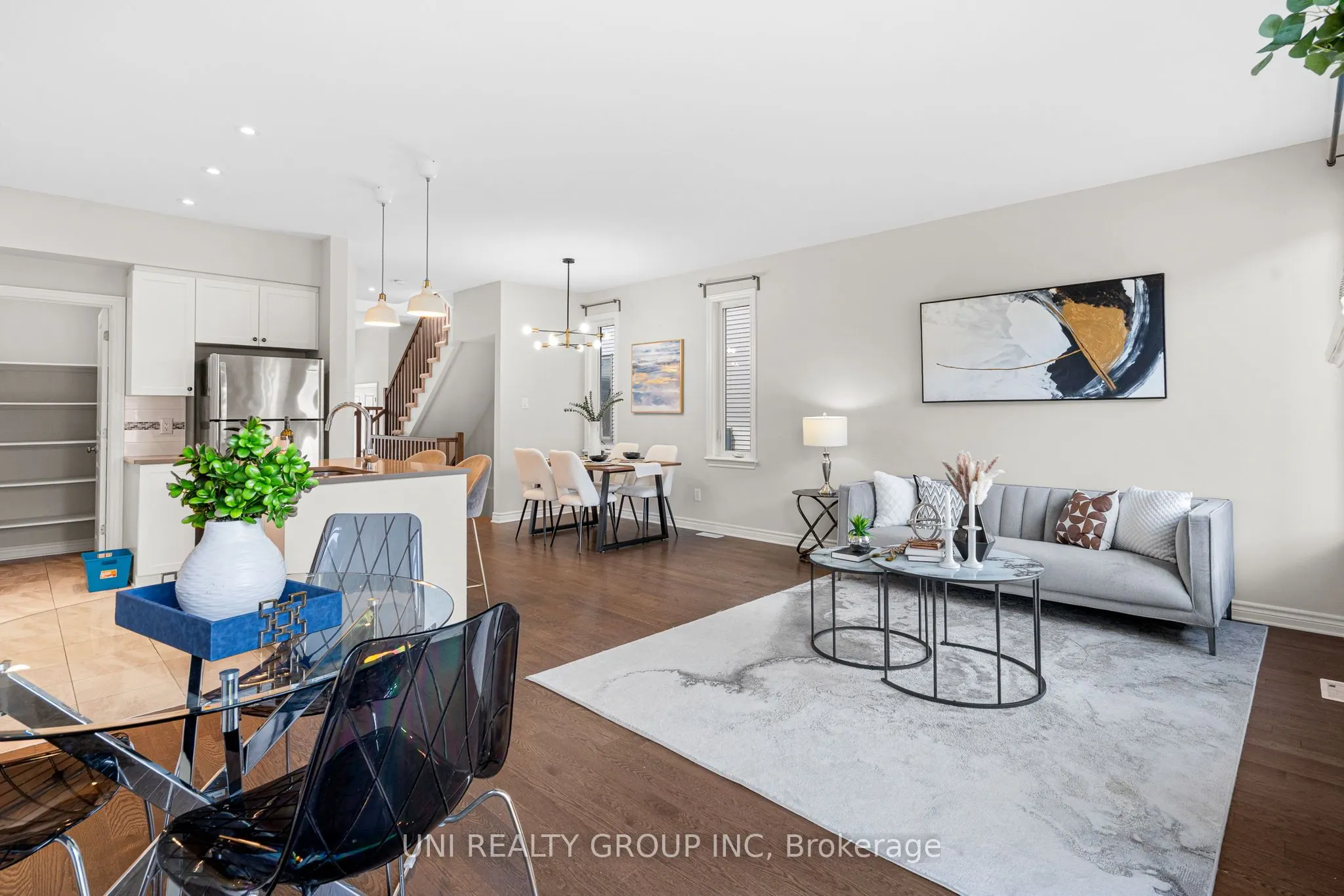 245 Dolce Crescent