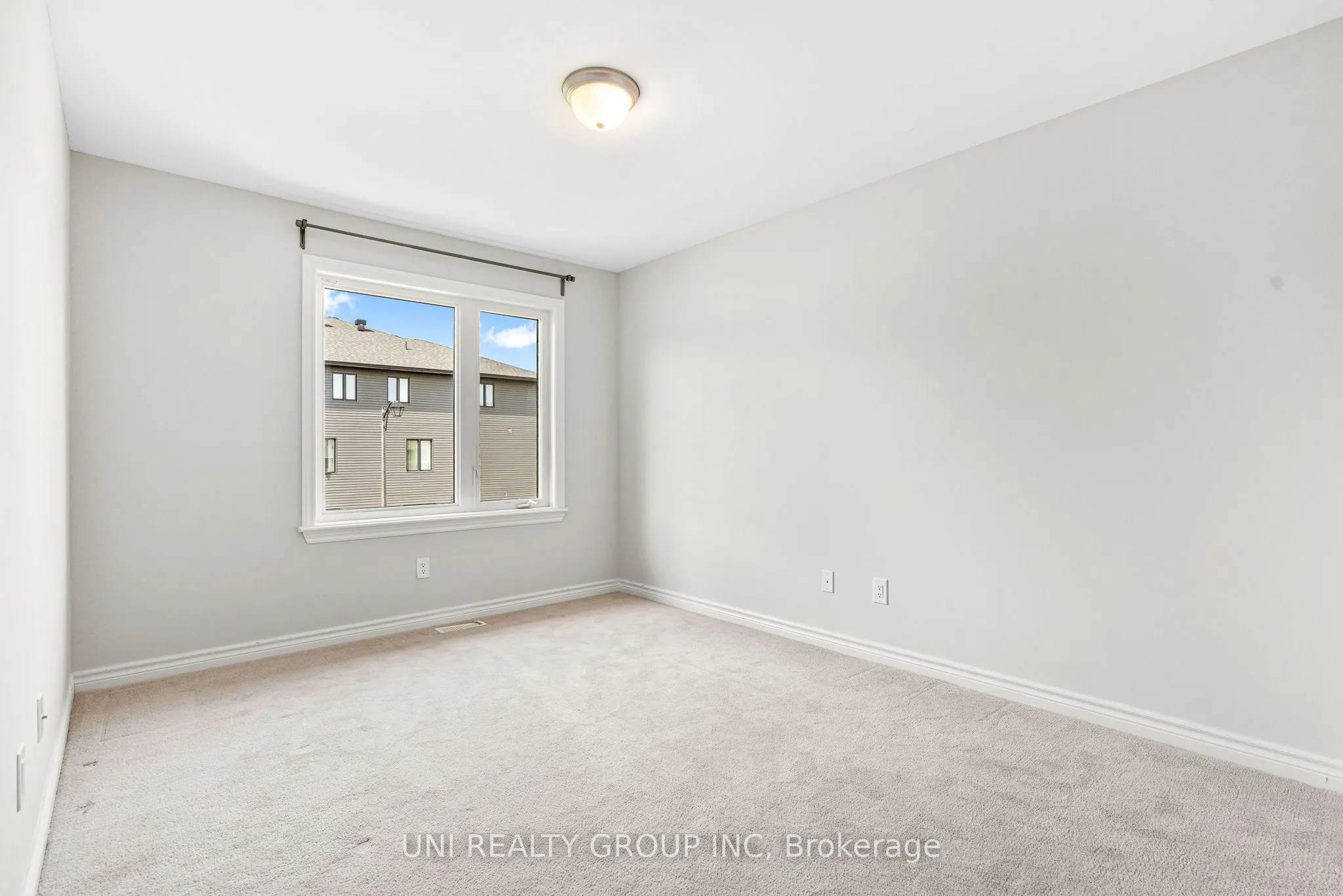 245 Dolce Crescent
