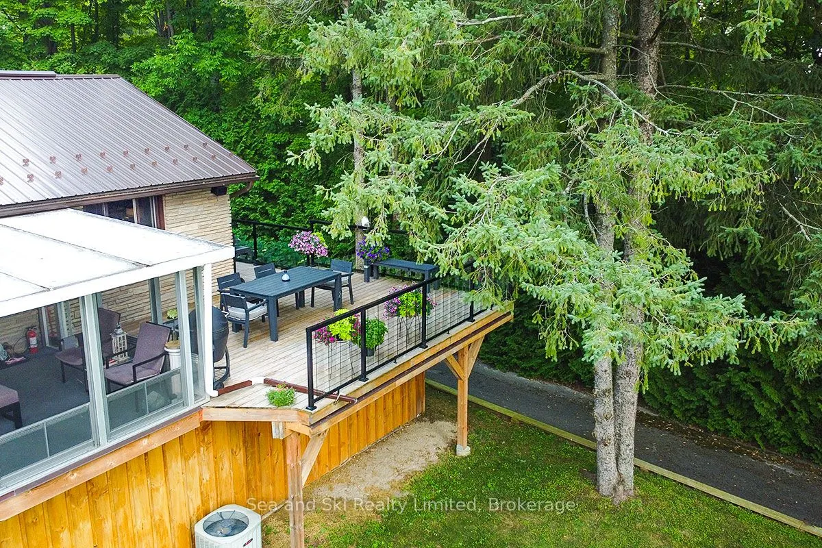 102 Mccullough Lake Drive
