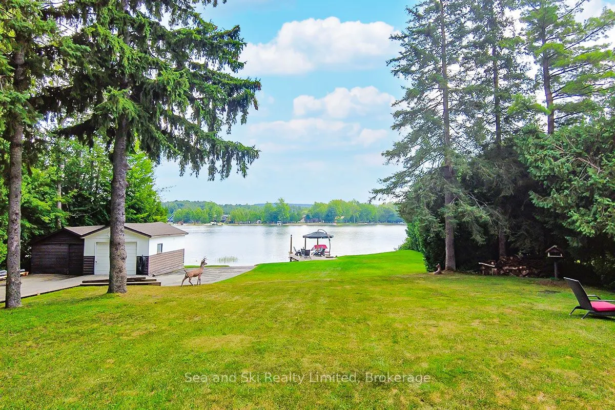 102 Mccullough Lake Drive