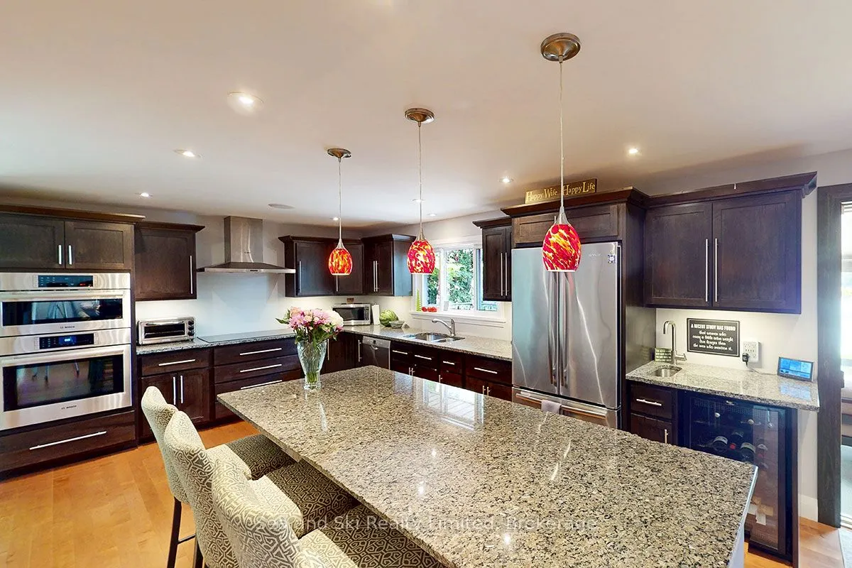 102 Mccullough Lake Drive