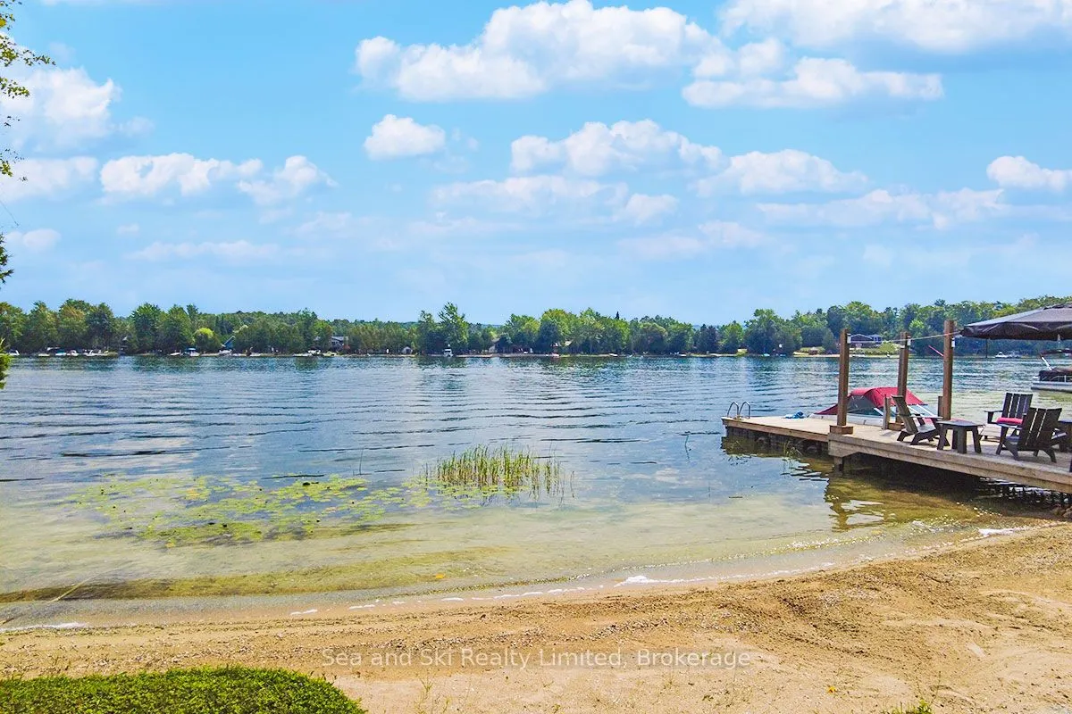 102 Mccullough Lake Drive