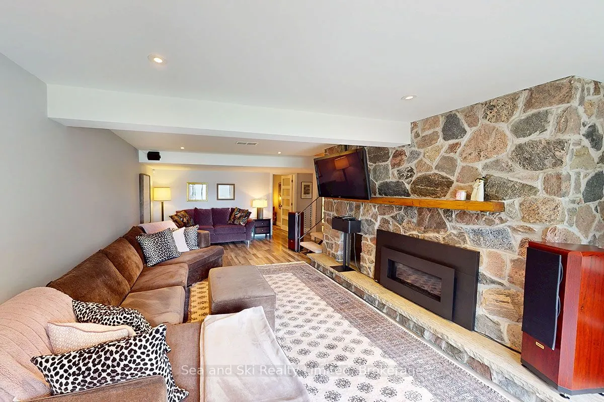 102 Mccullough Lake Drive
