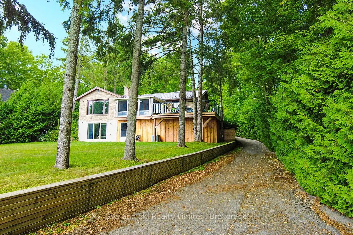 102 Mccullough Lake Drive