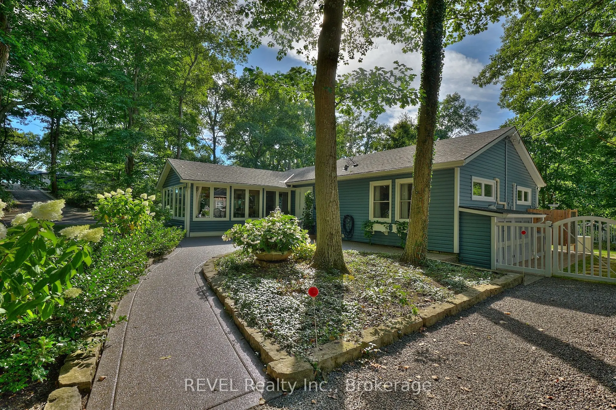2890 Colony Road