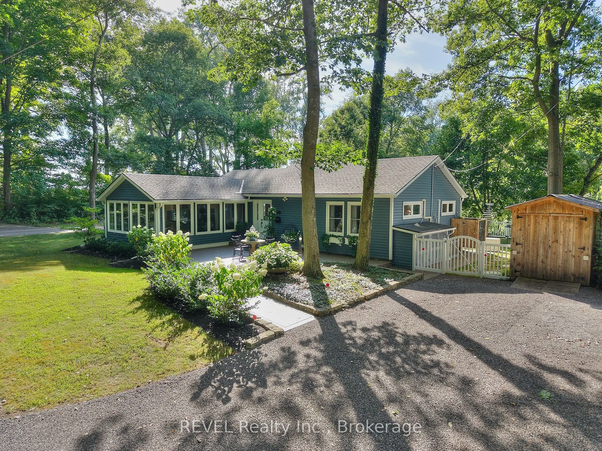 2890 Colony Road