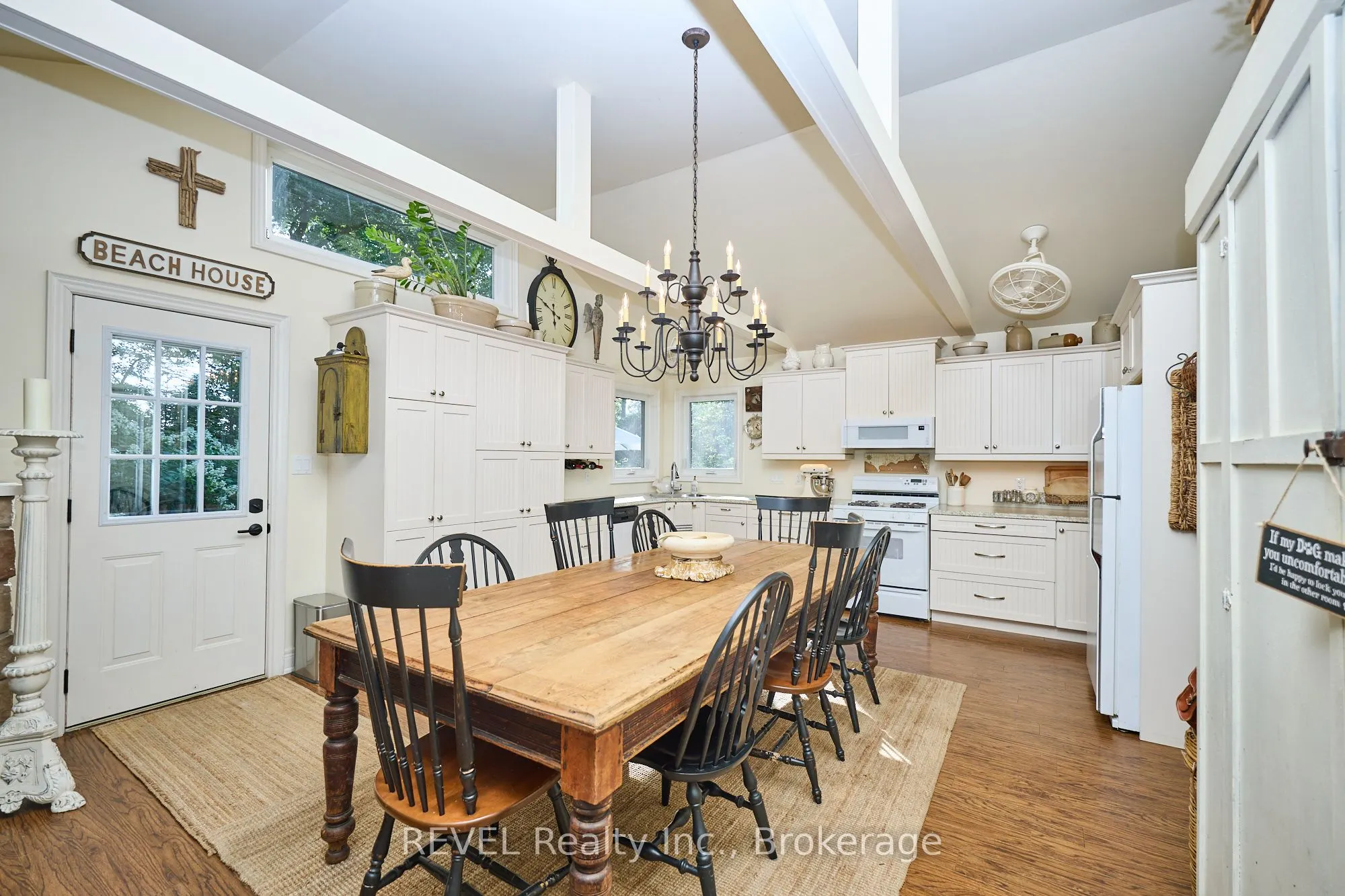 2890 Colony Road