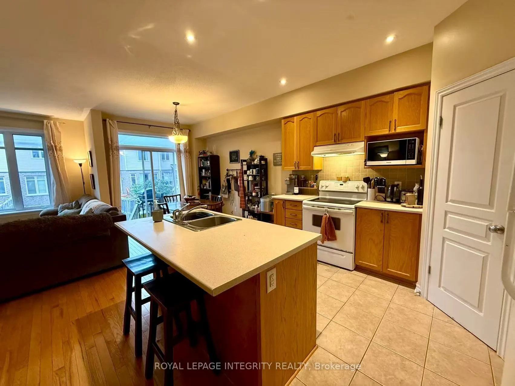 1029 Ottenbrite Crescent