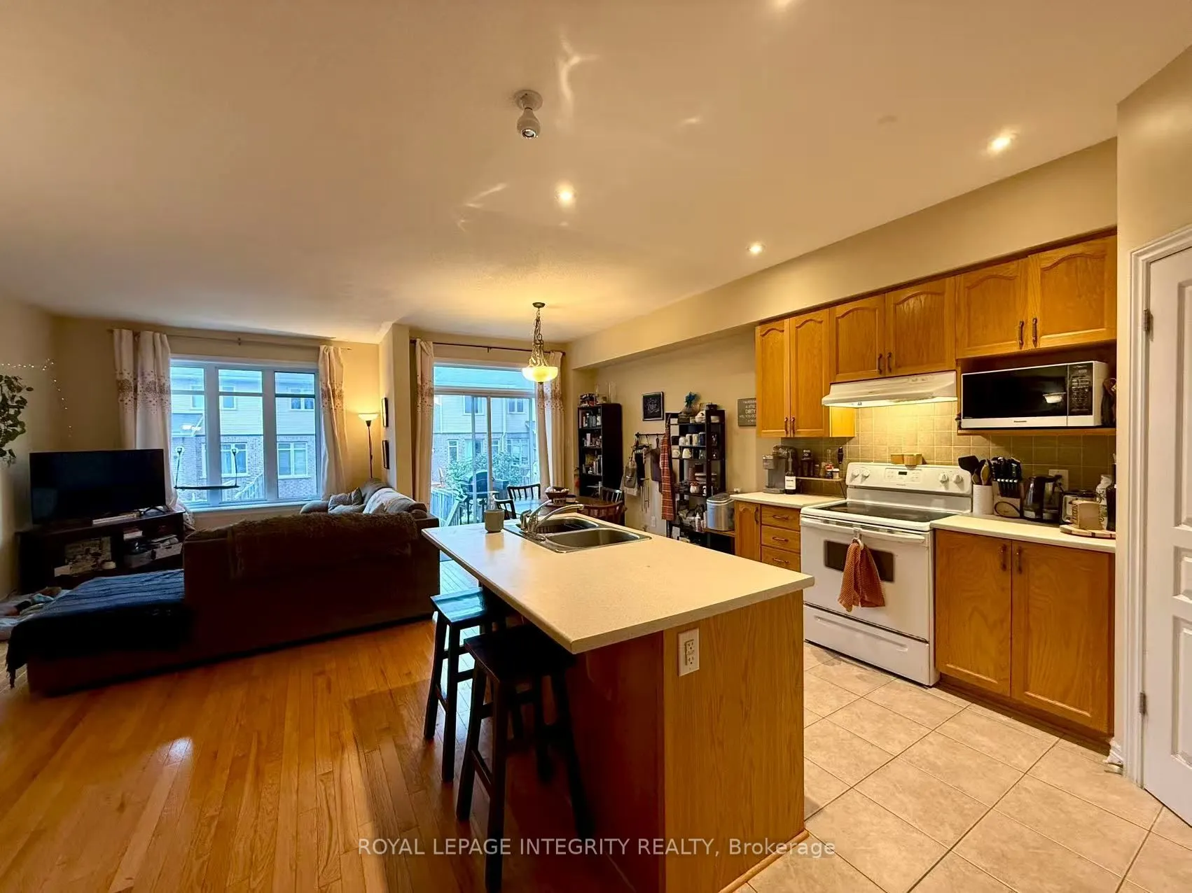 1029 Ottenbrite Crescent