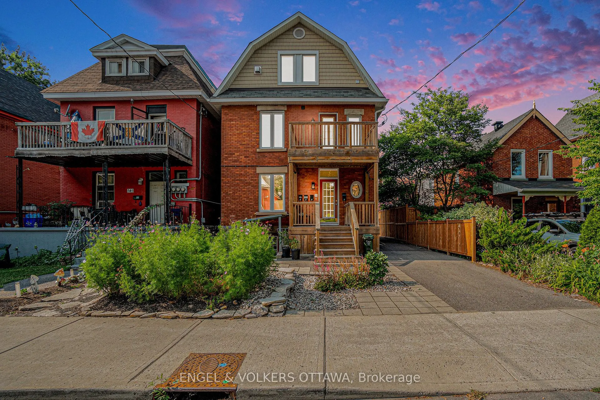 543 Mcleod Street