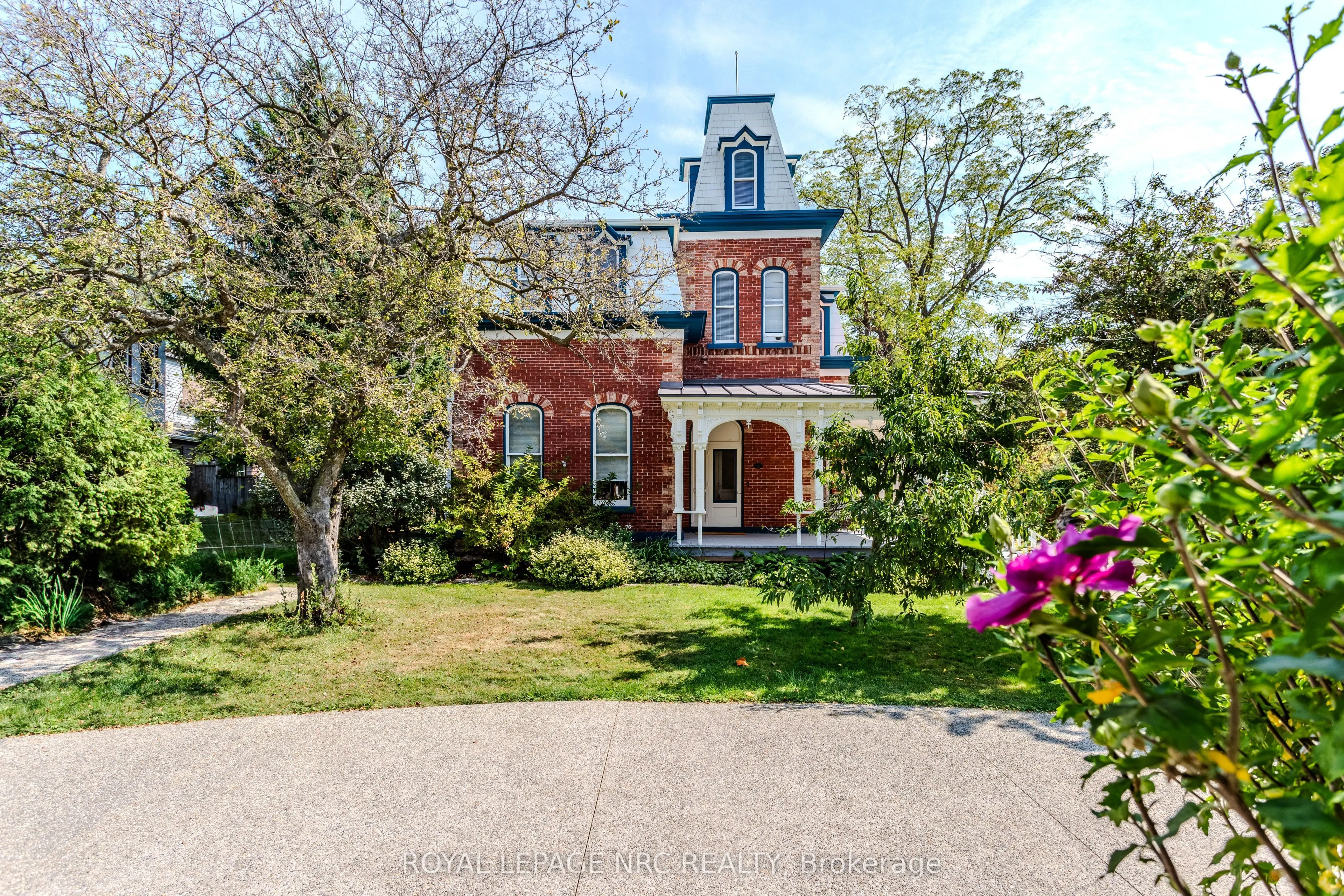 348 Ridge Road N