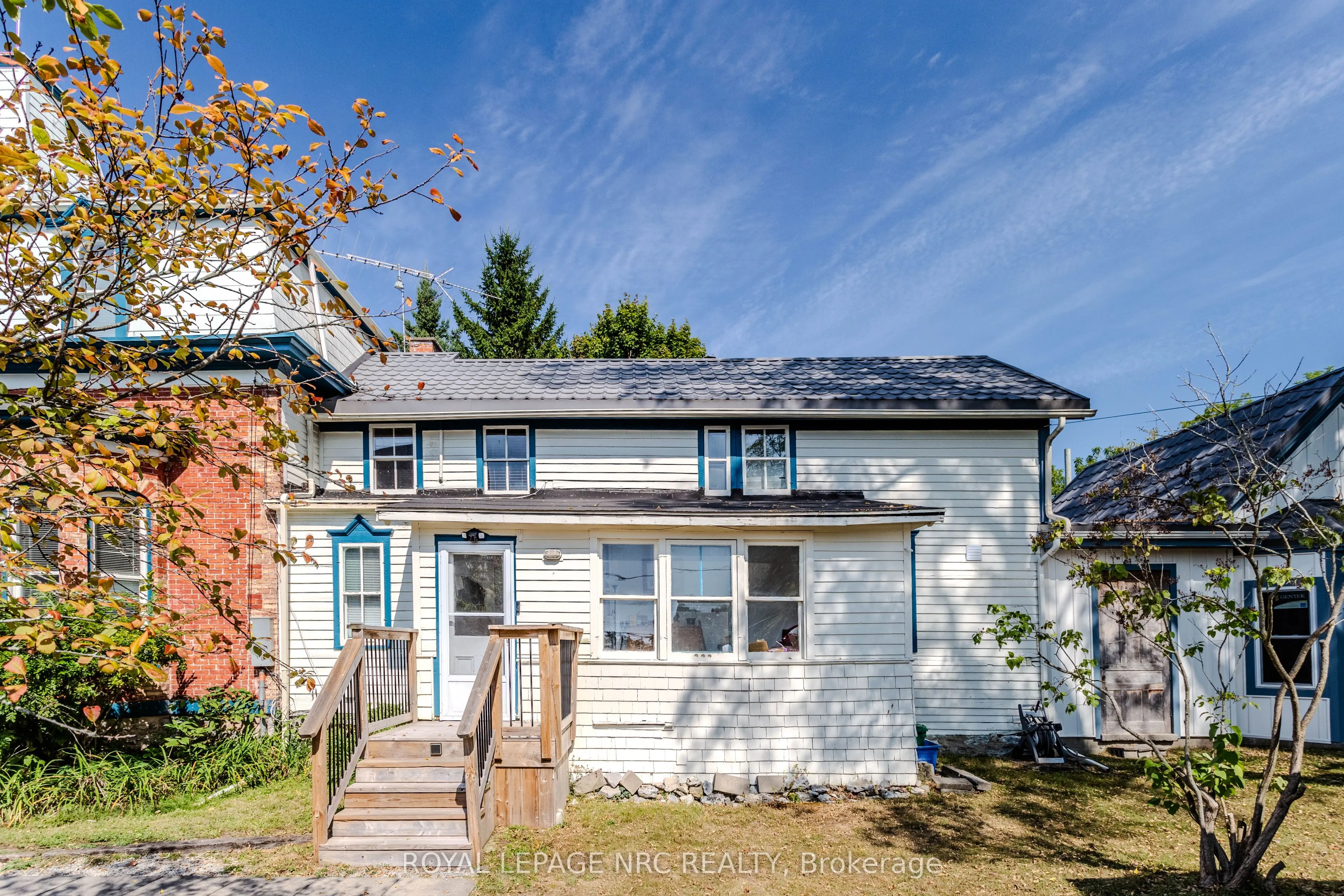 348 Ridge Road N