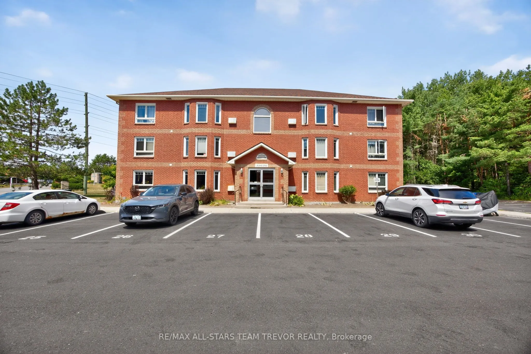 653 Cedar Lane, #104B
