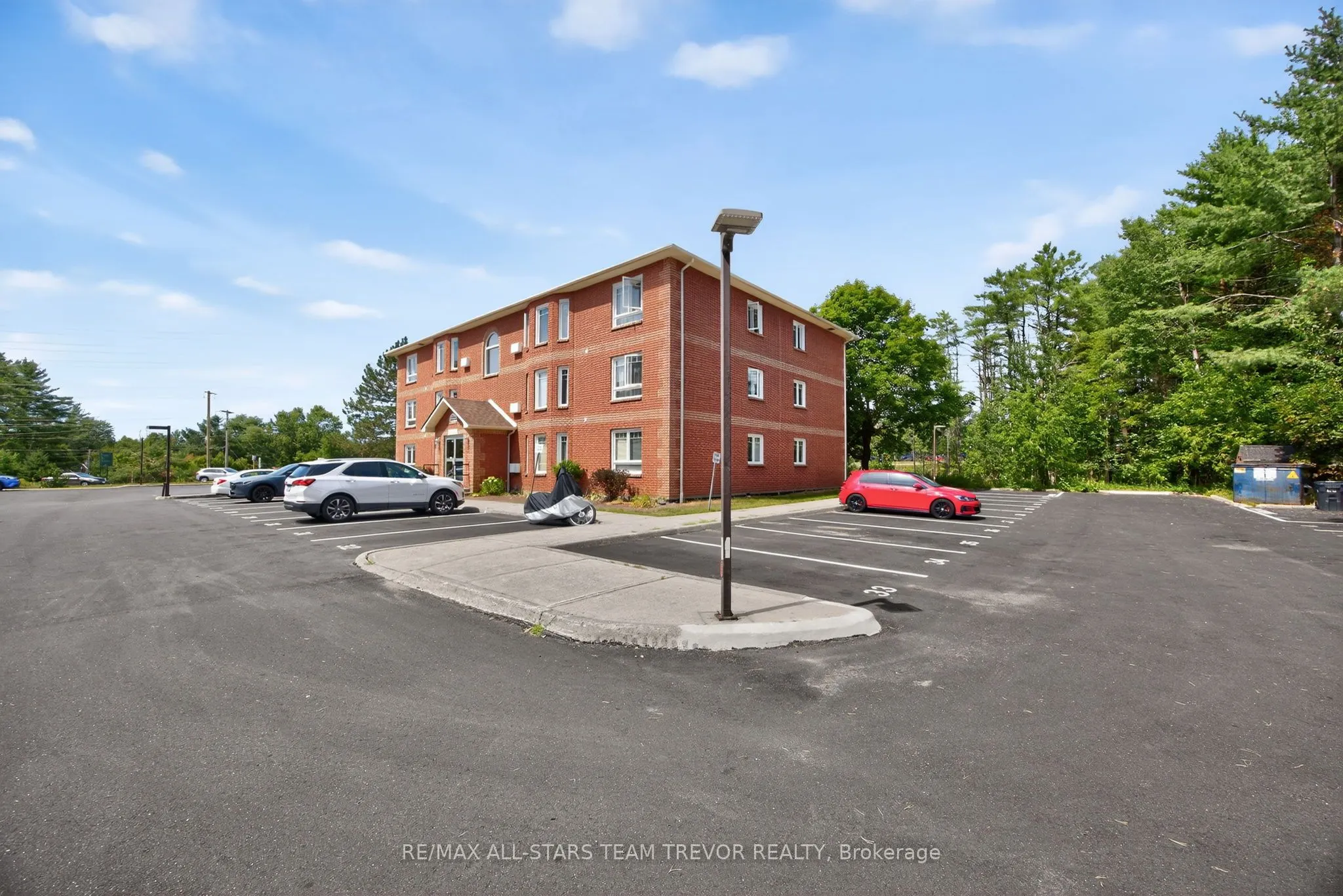 653 Cedar Lane, #104B