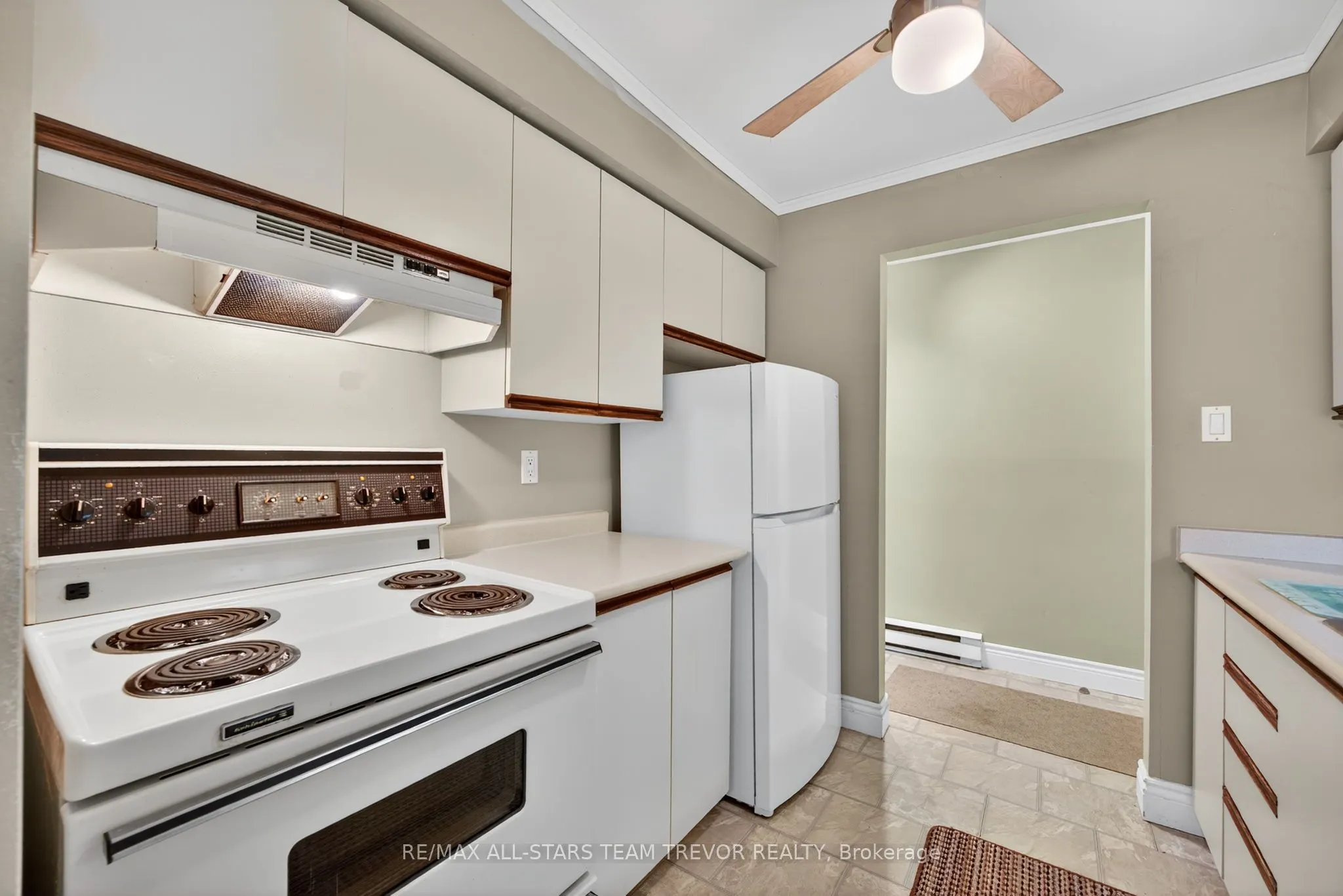 653 Cedar Lane, #104B