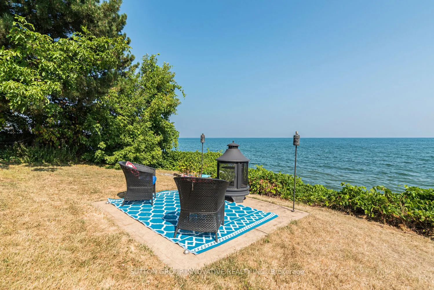 38 Lakeside Drive