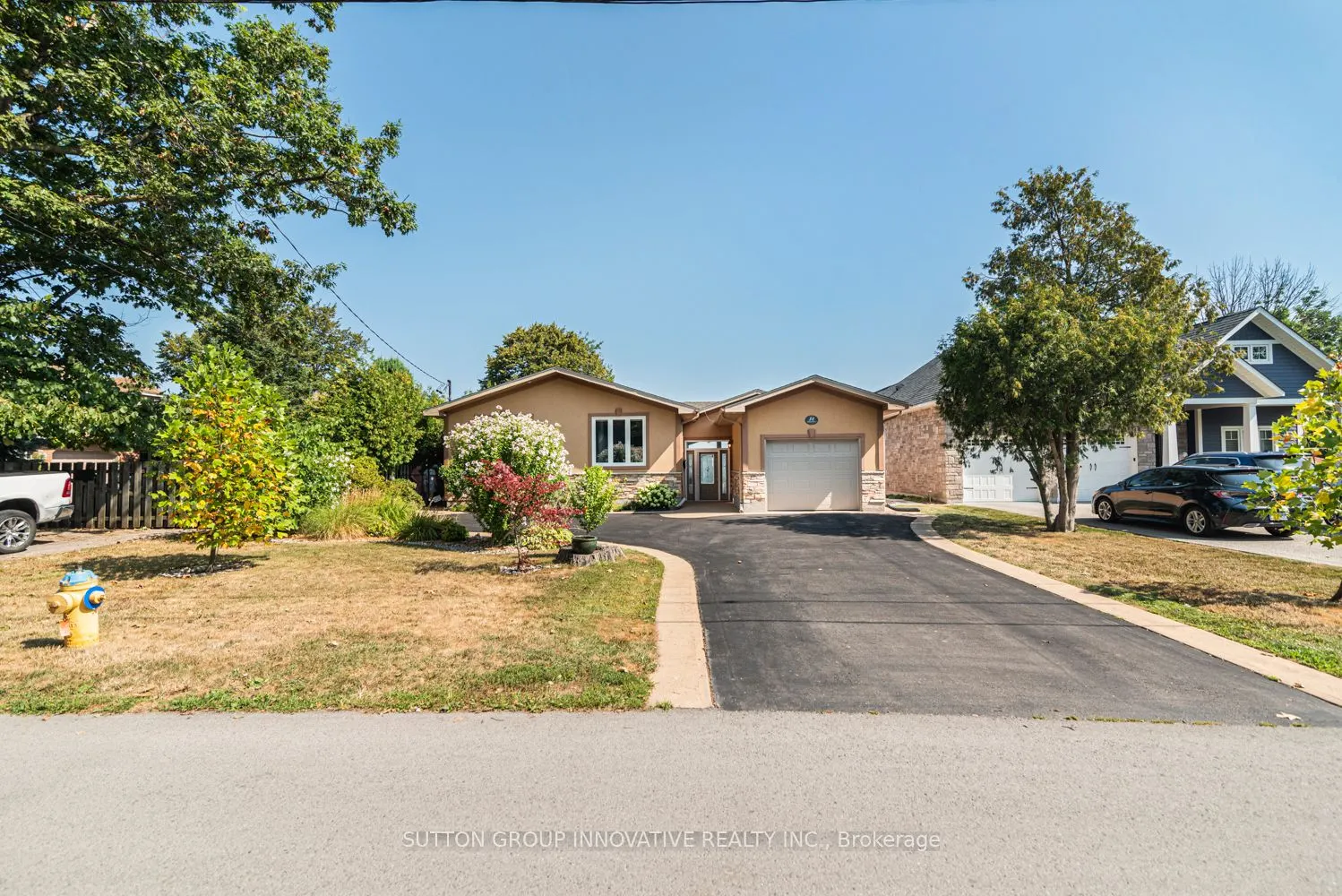 38 Lakeside Drive