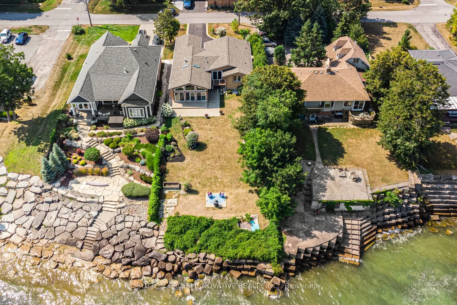 38 Lakeside Drive