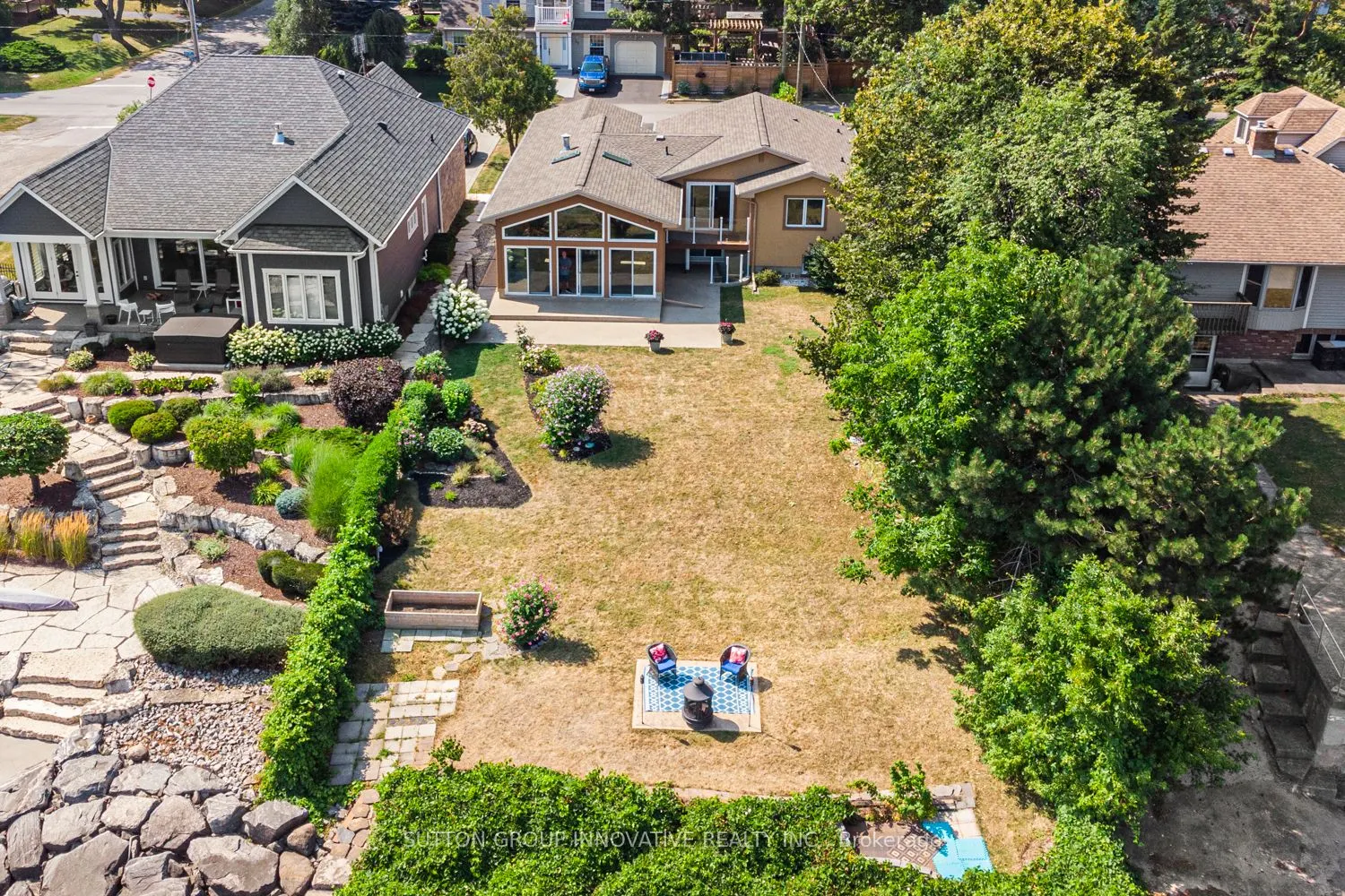 38 Lakeside Drive