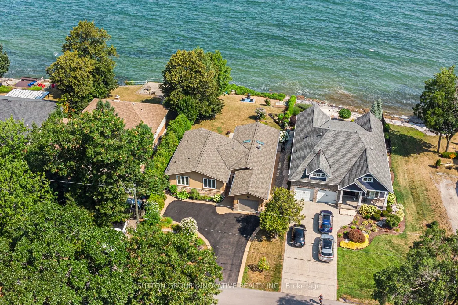 38 Lakeside Drive