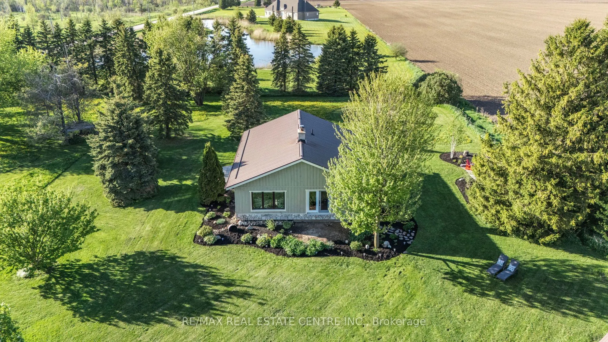 74019 24 - 25 Side Road