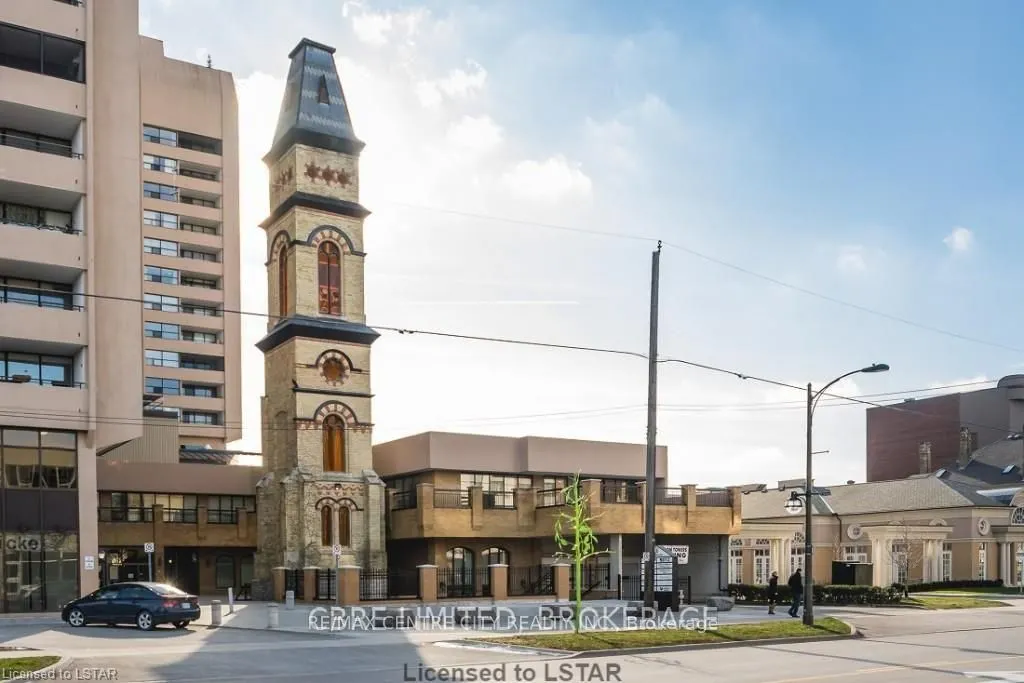379 Dundas Street, #Remarks
