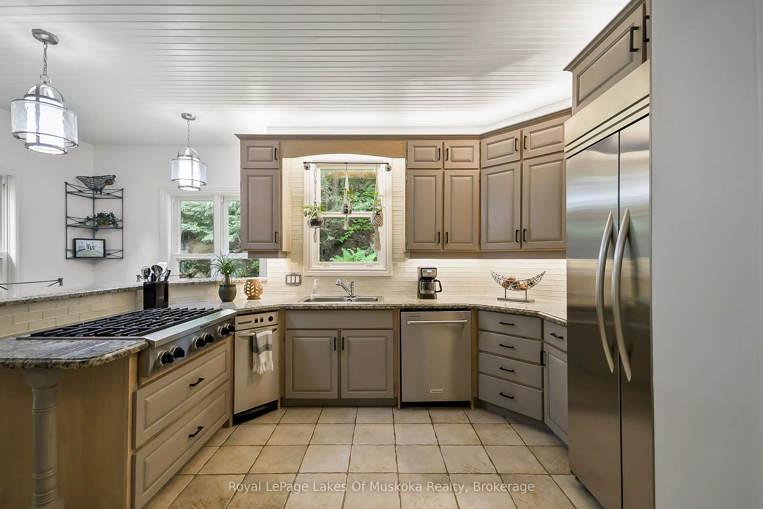 103 Southbank Drive