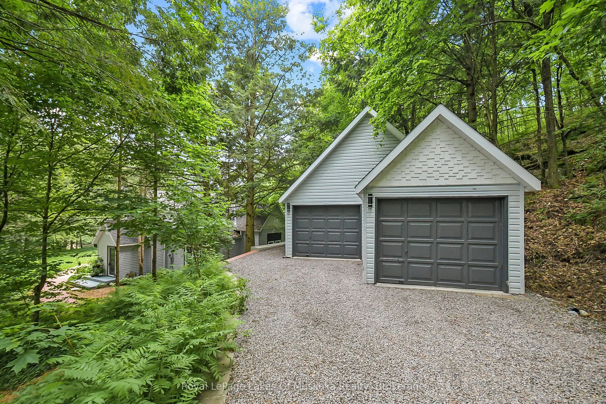 103 Southbank Drive