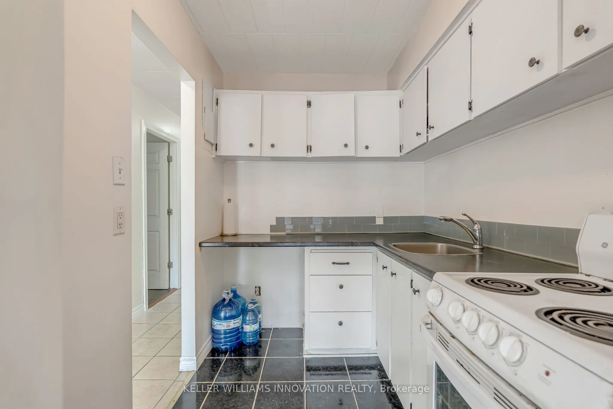 91 Conroy Crescent, #307