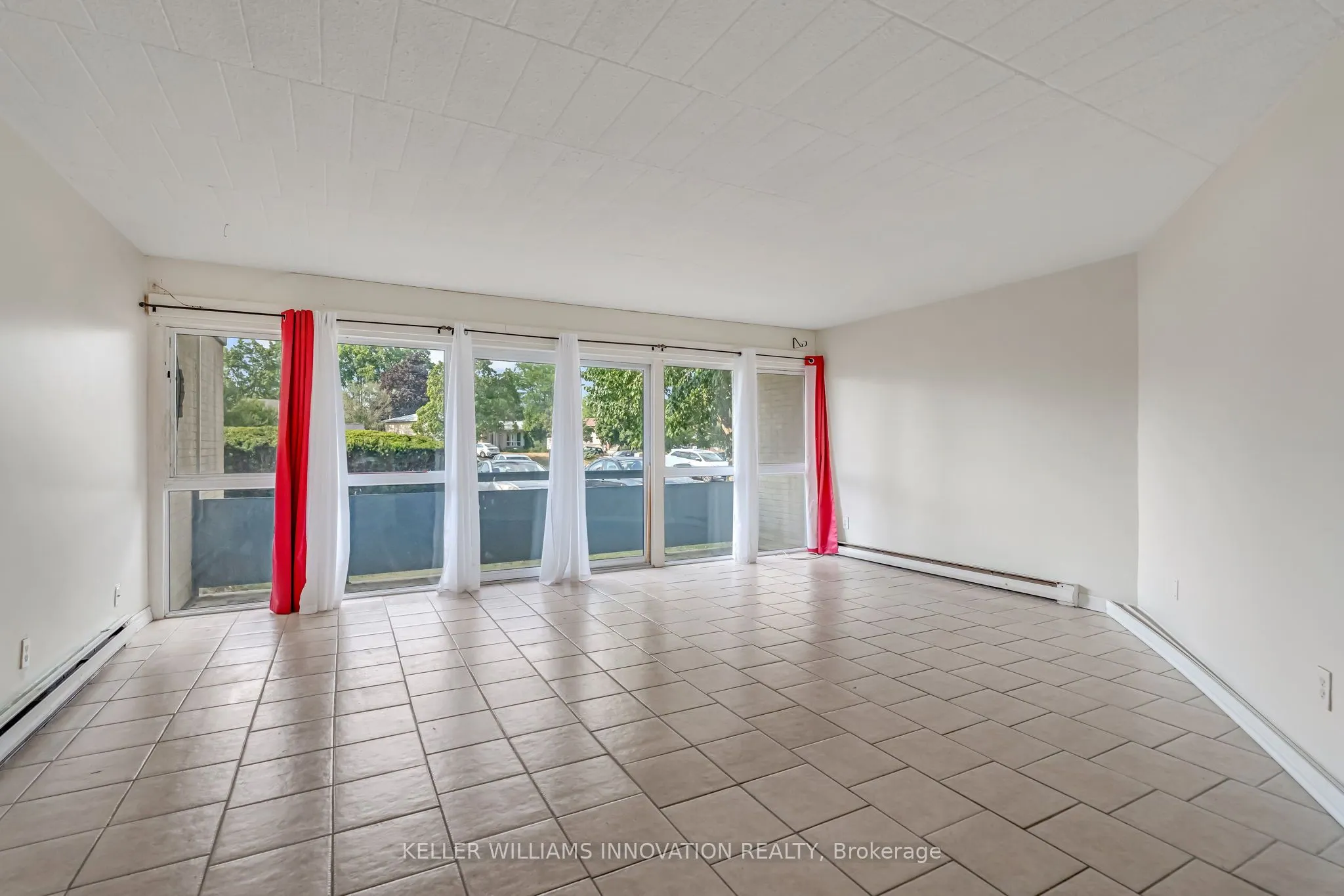 91 Conroy Crescent, #307