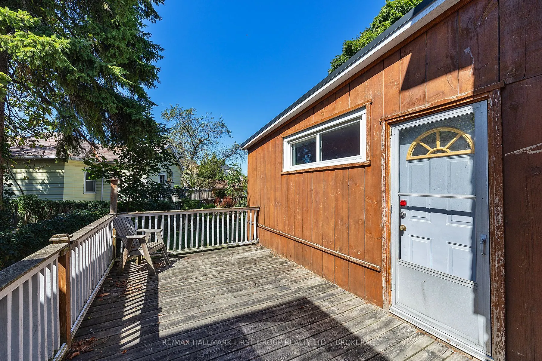 516 VICTORIA Street