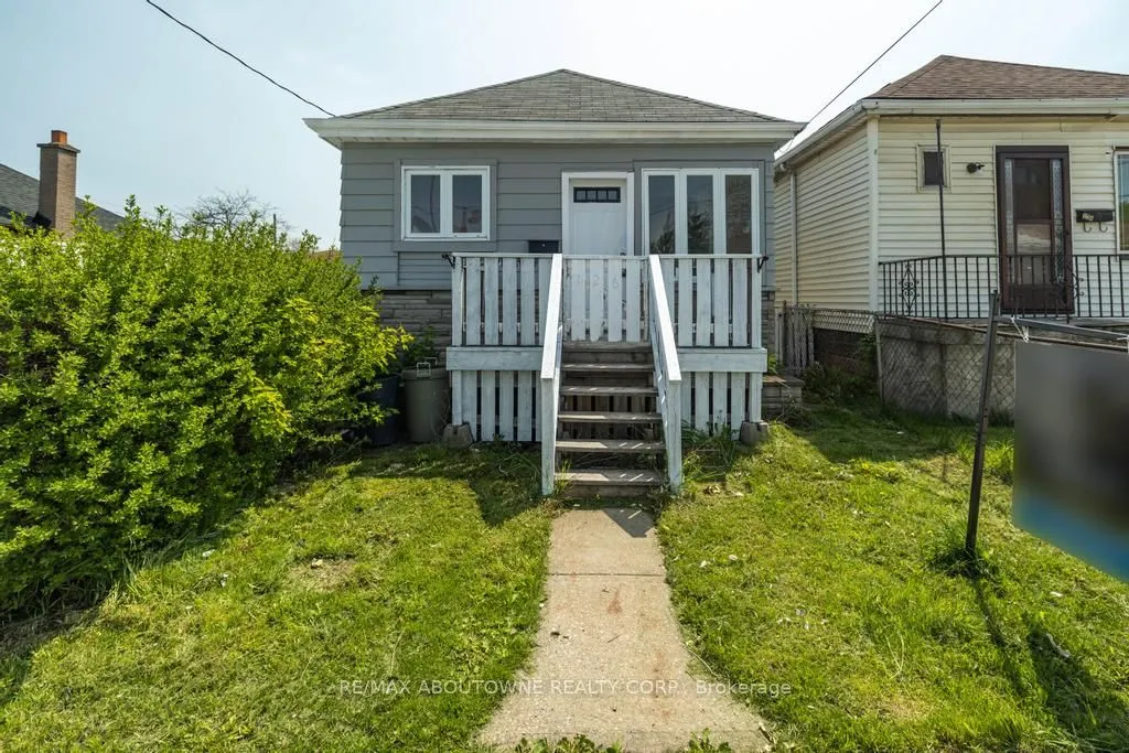 126 HARMONY Avenue