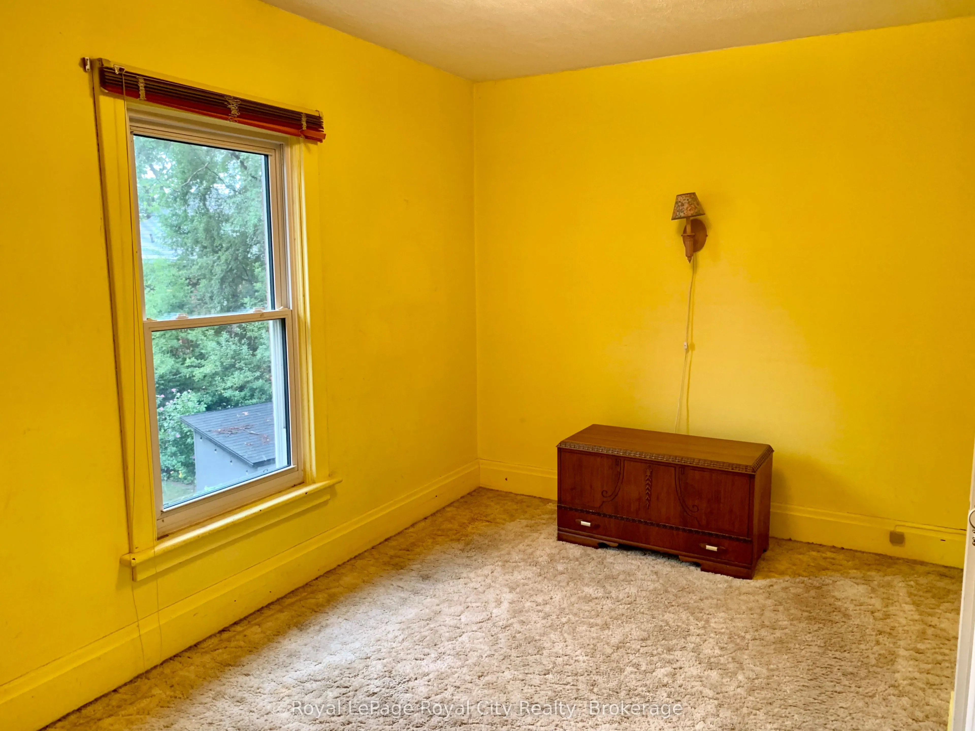 68 Robinson Avenue