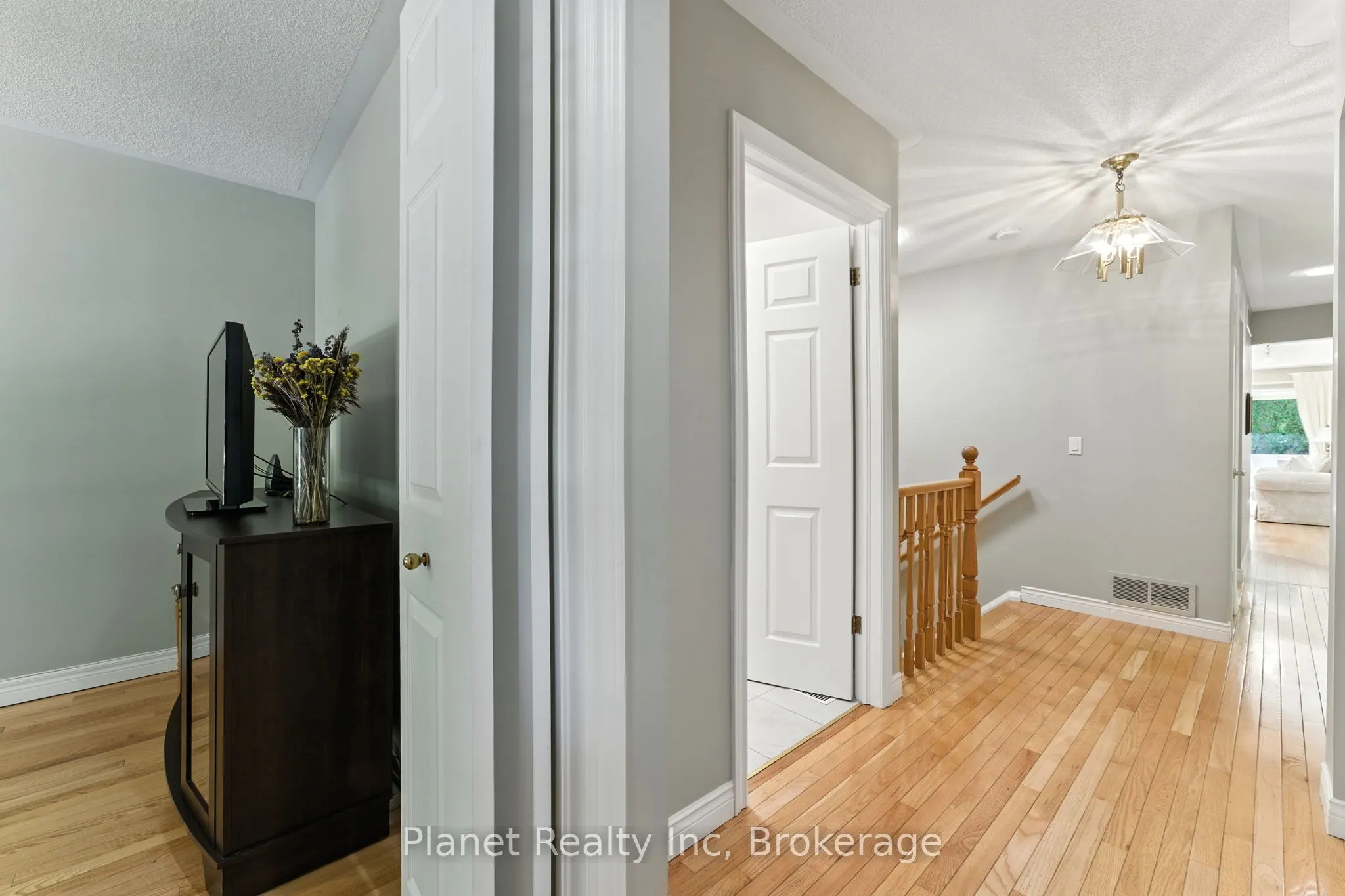 19 Village Green Drive, #0