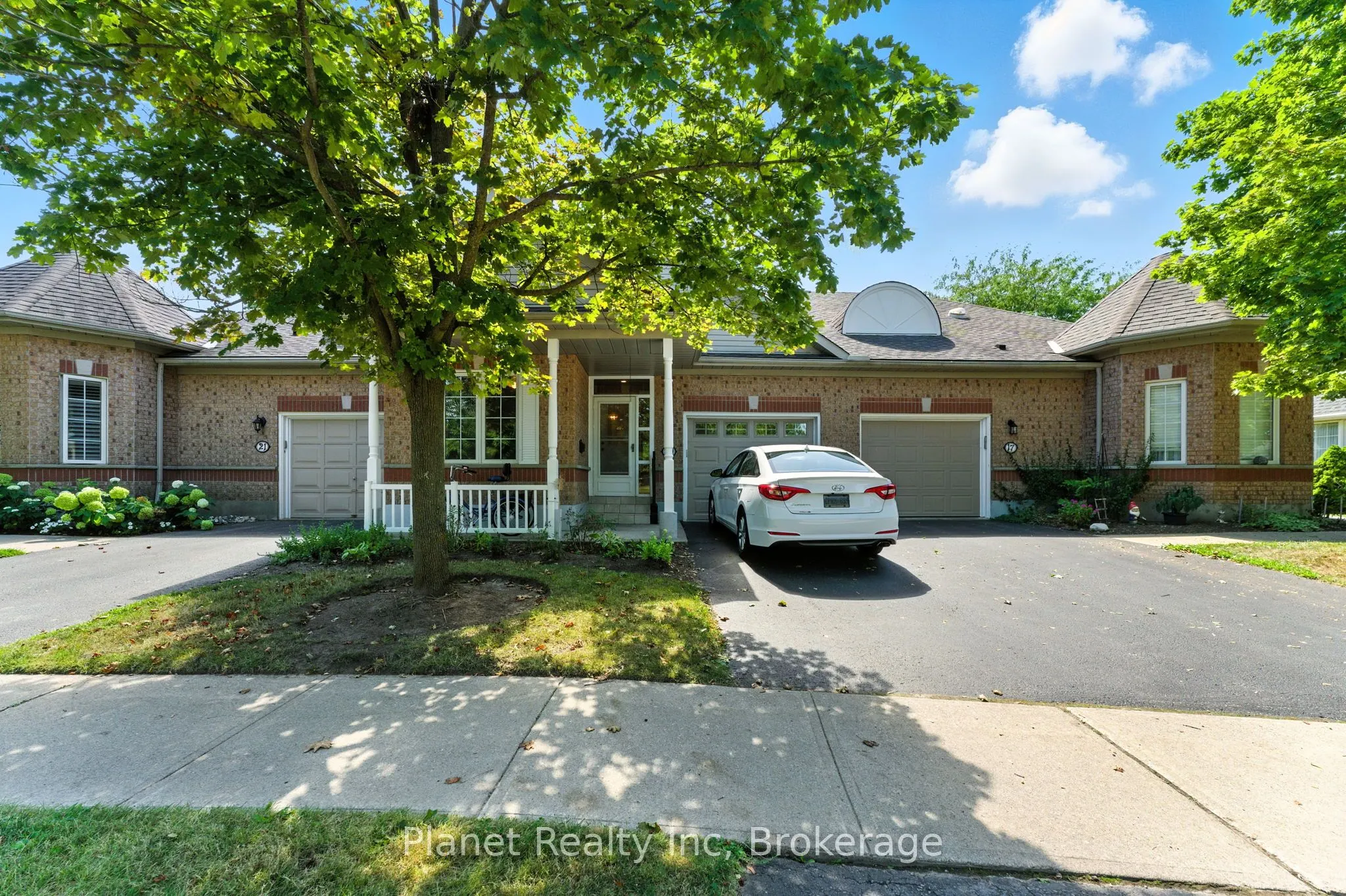 19 Village Green Drive, #0