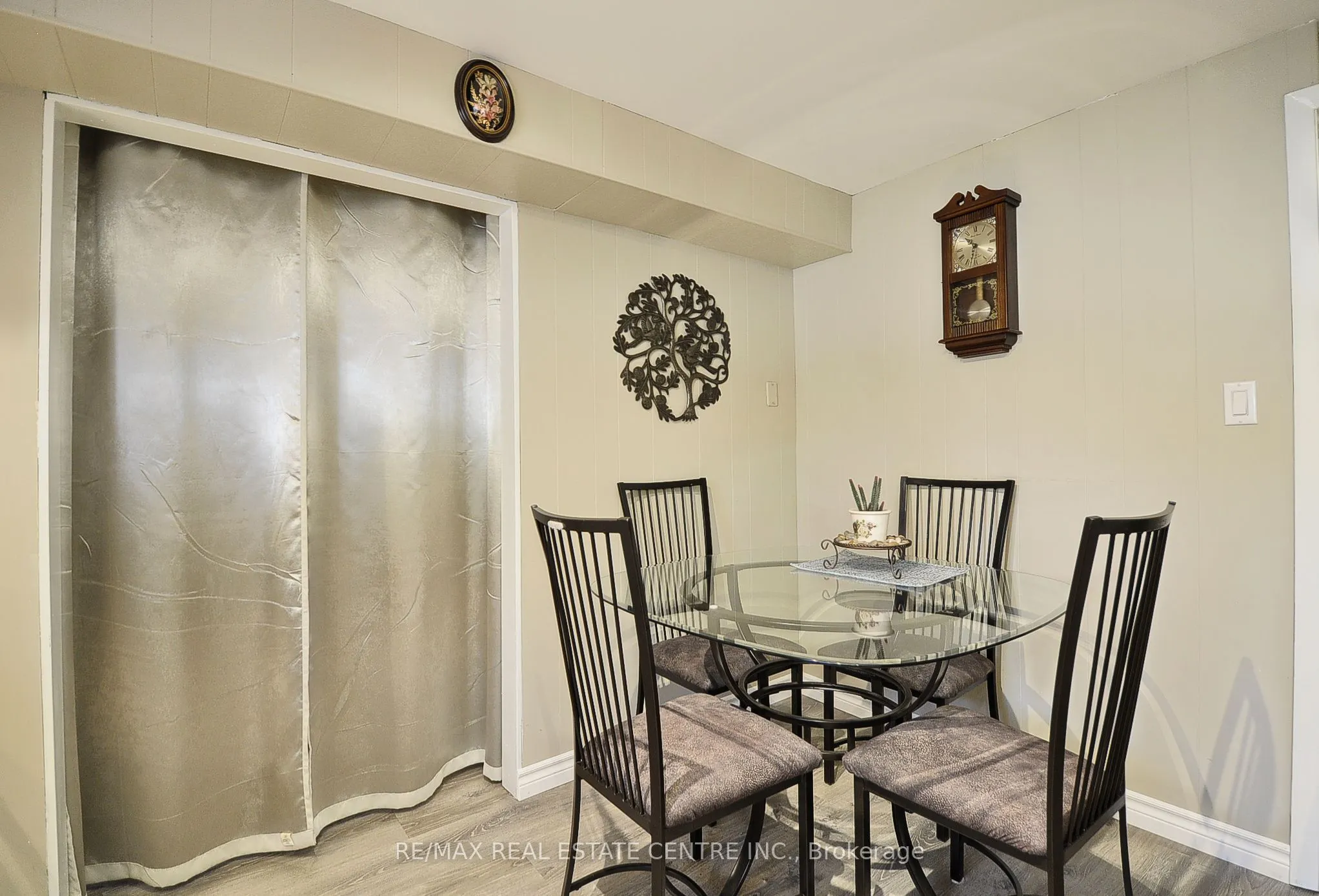 44 Mark Crescent