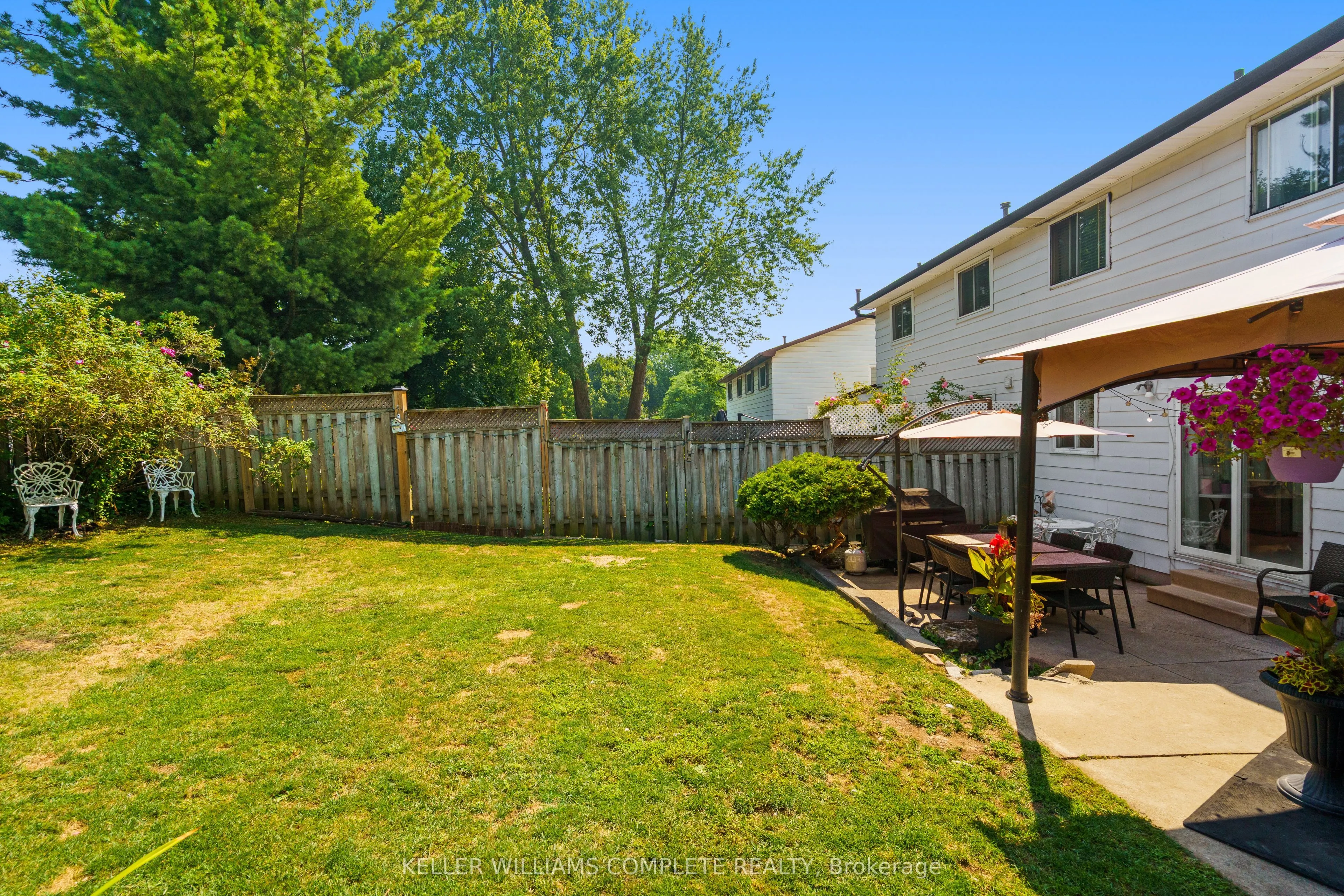 10 Glen Eden Court