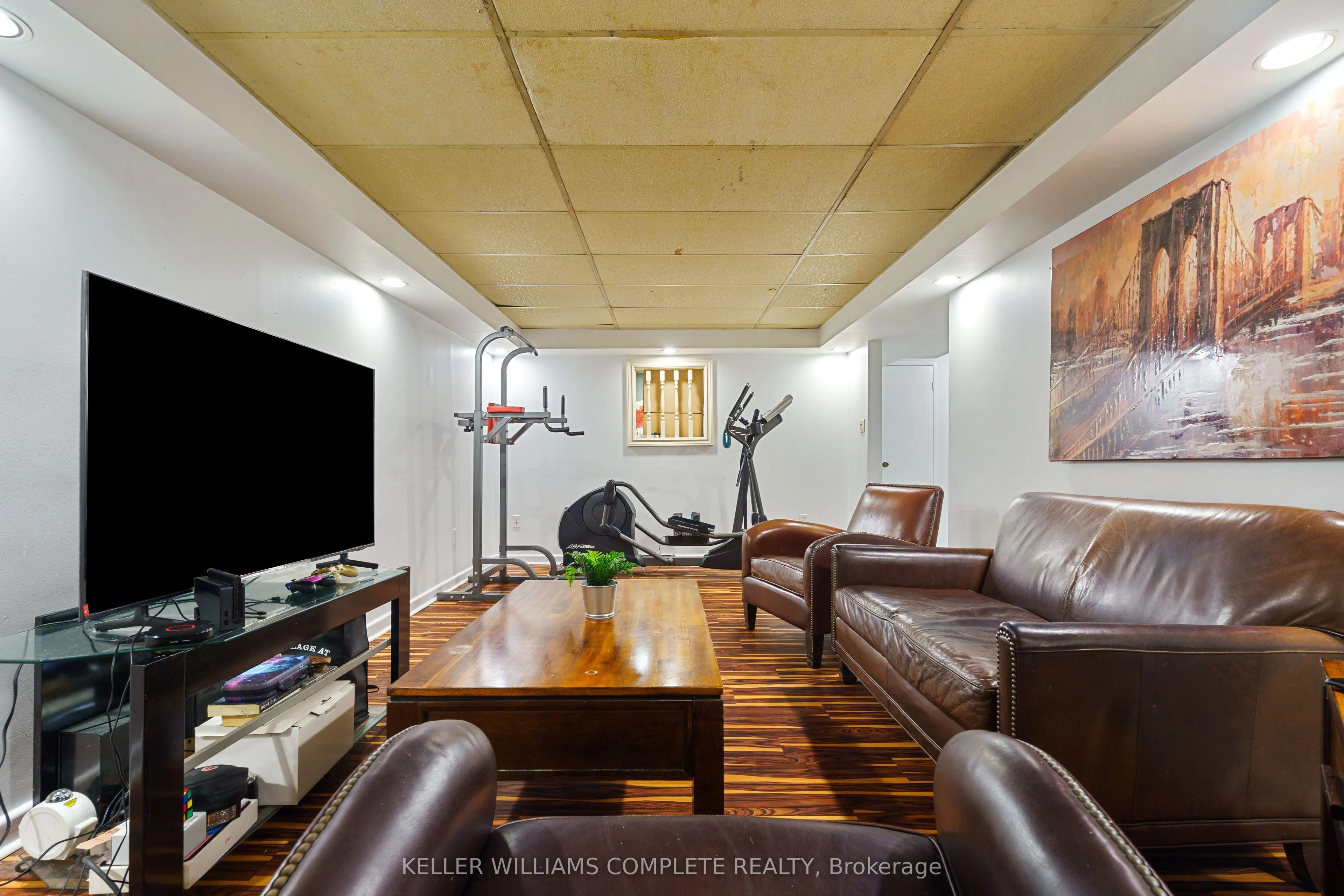 10 Glen Eden Court