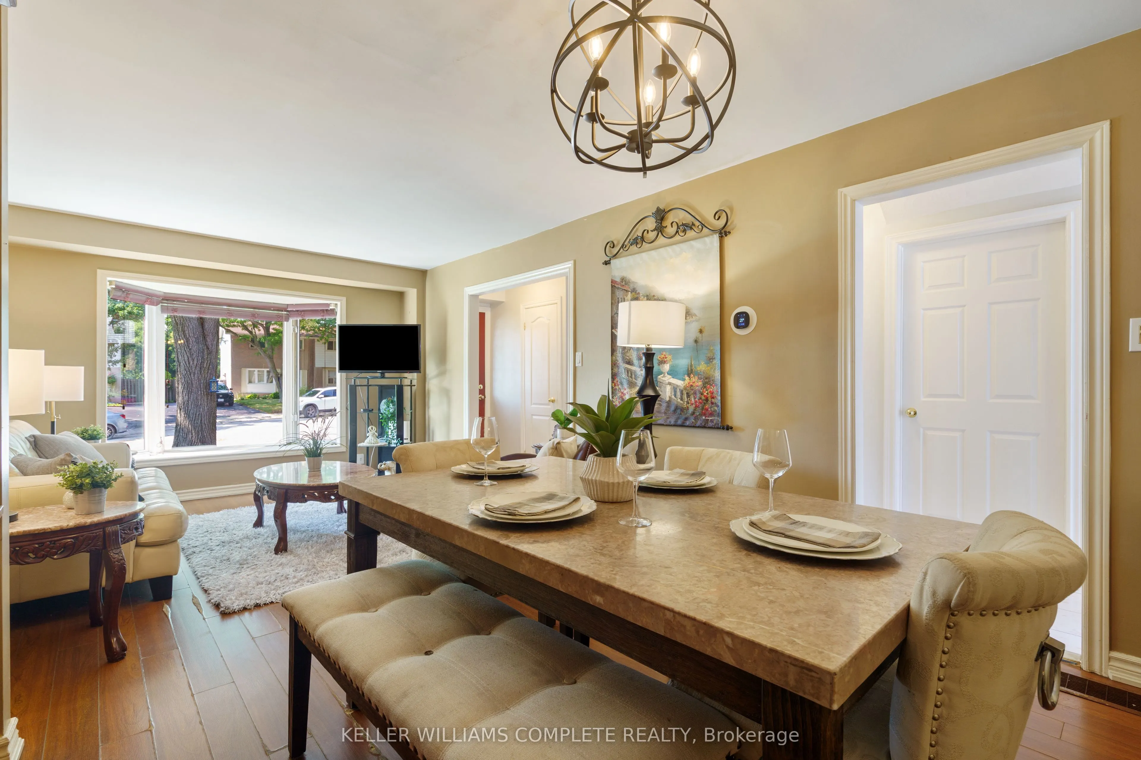 10 Glen Eden Court